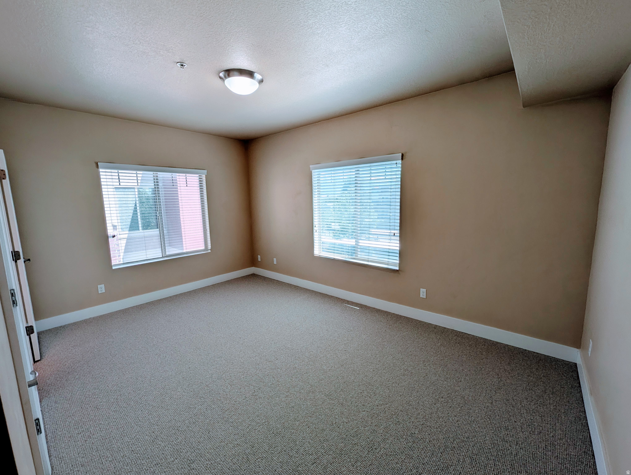BELMONT - Residential