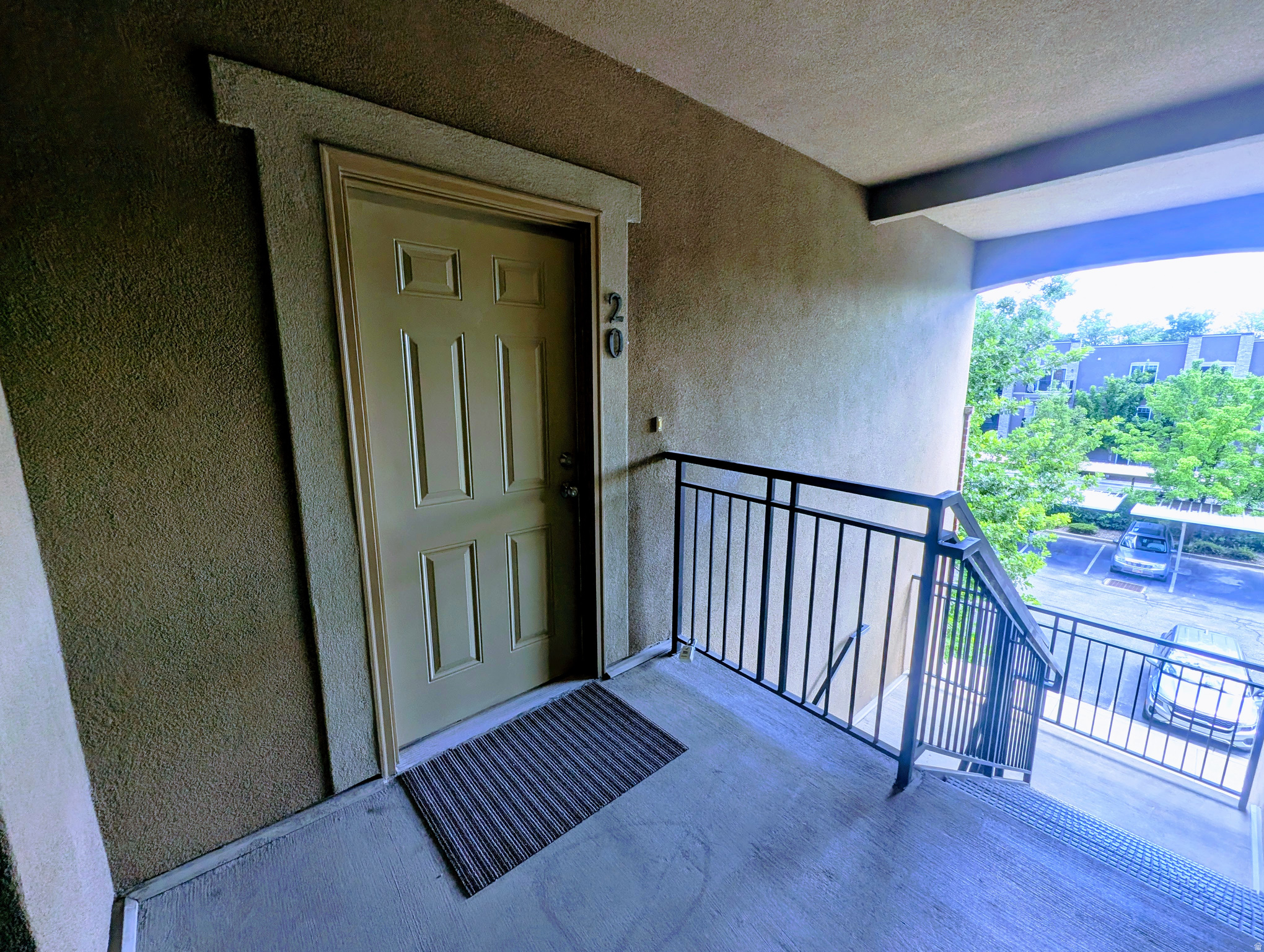 BELMONT - Residential