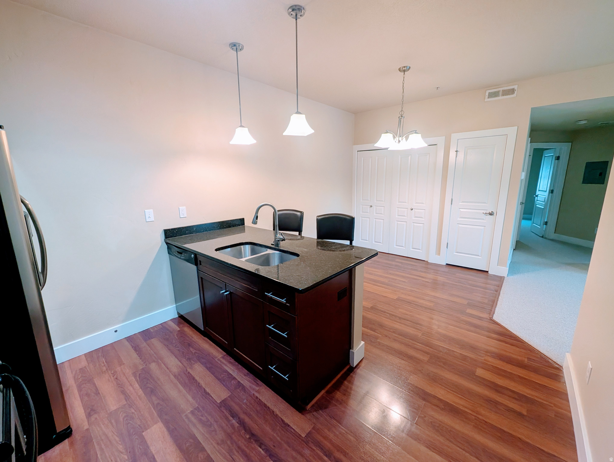 BELMONT - Residential