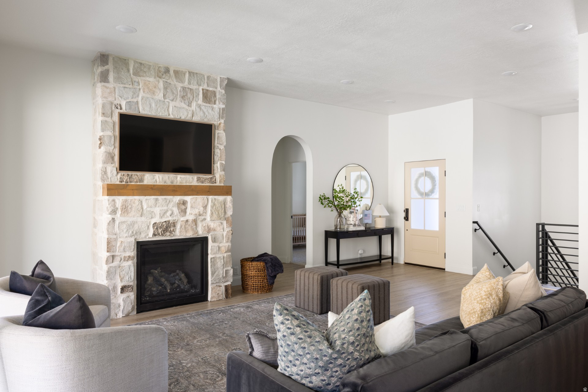 JOHNSON COVE - Residential