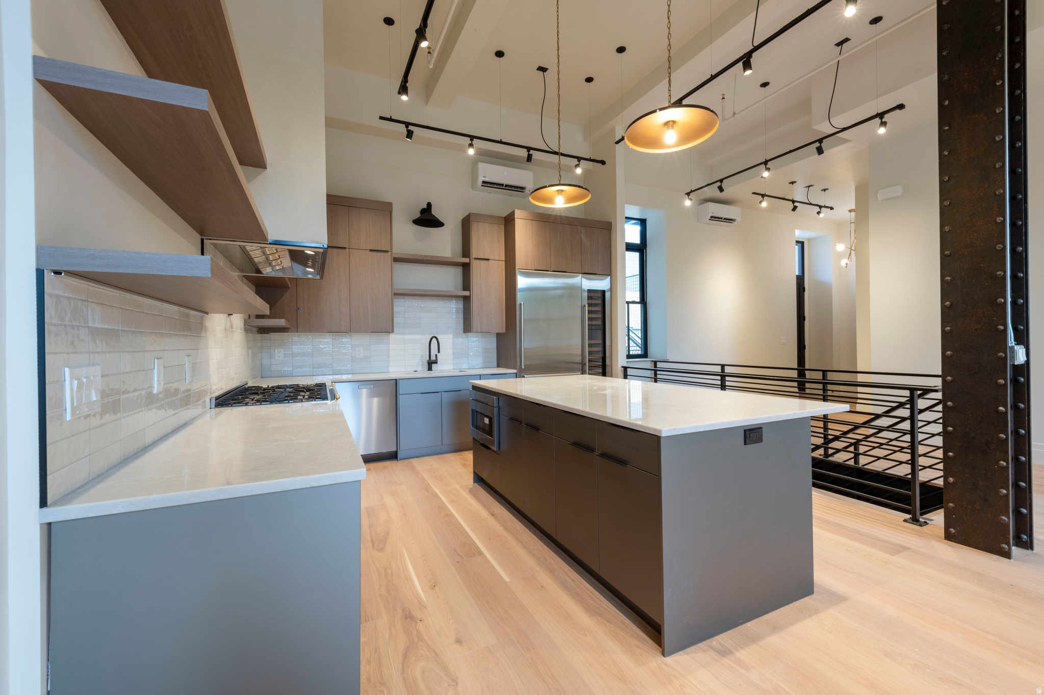 TELEGRAPH EXCHANGE - Residential