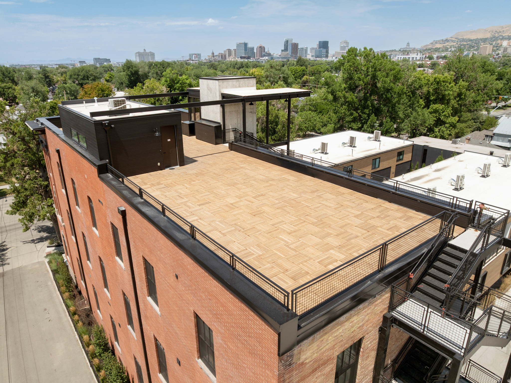 TELEGRAPH EXCHANGE - Residential