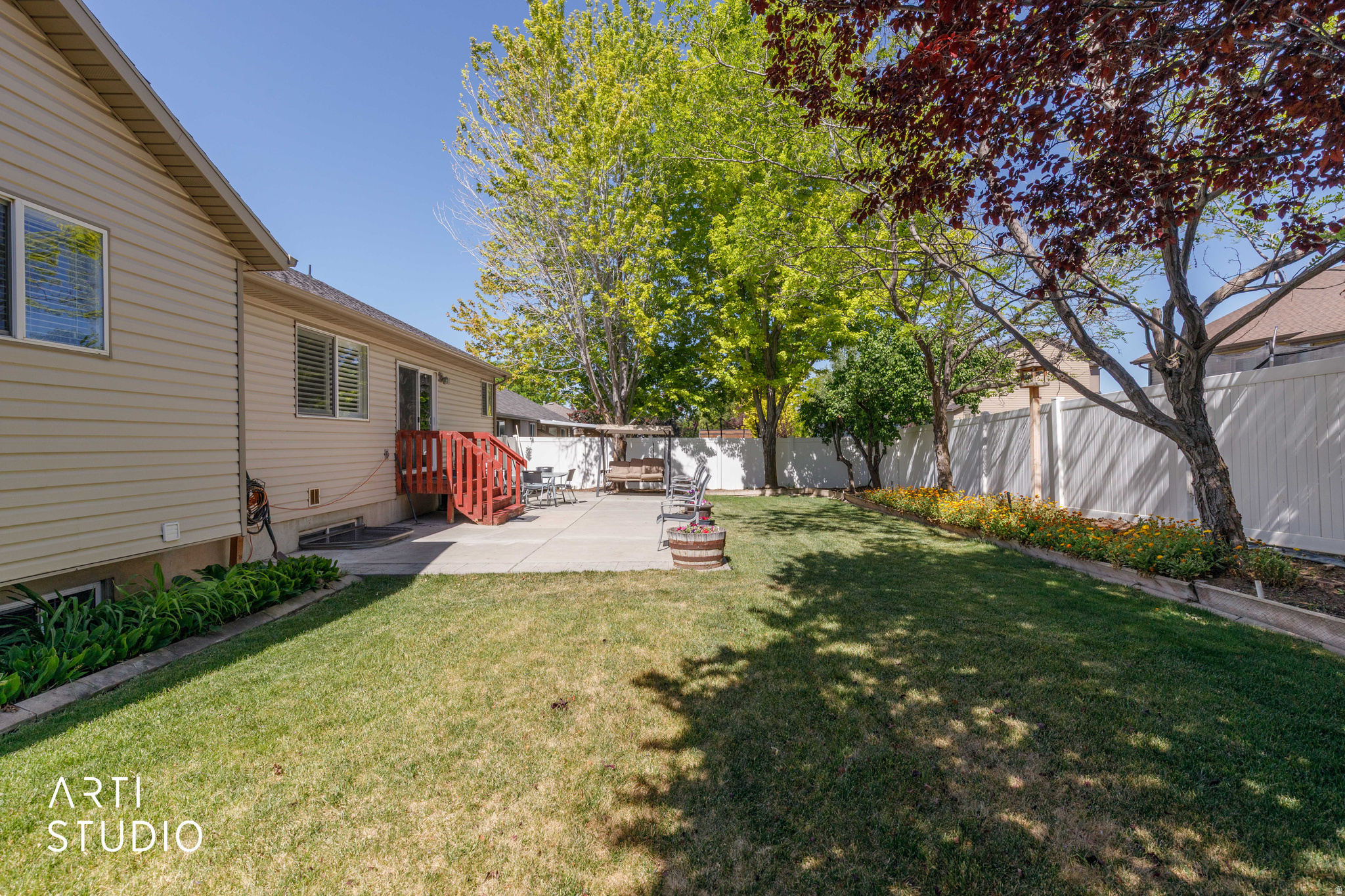AUTUMN RIDGE - Residential