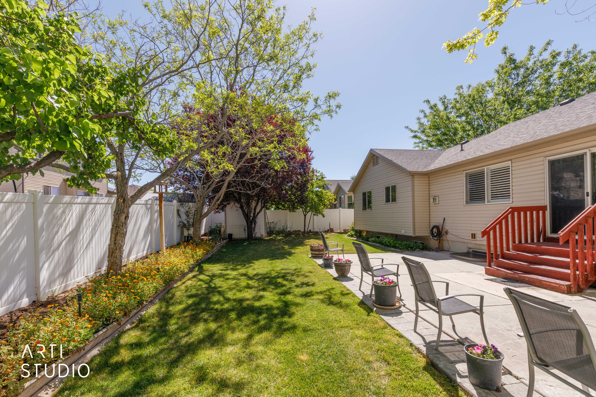 AUTUMN RIDGE - Residential