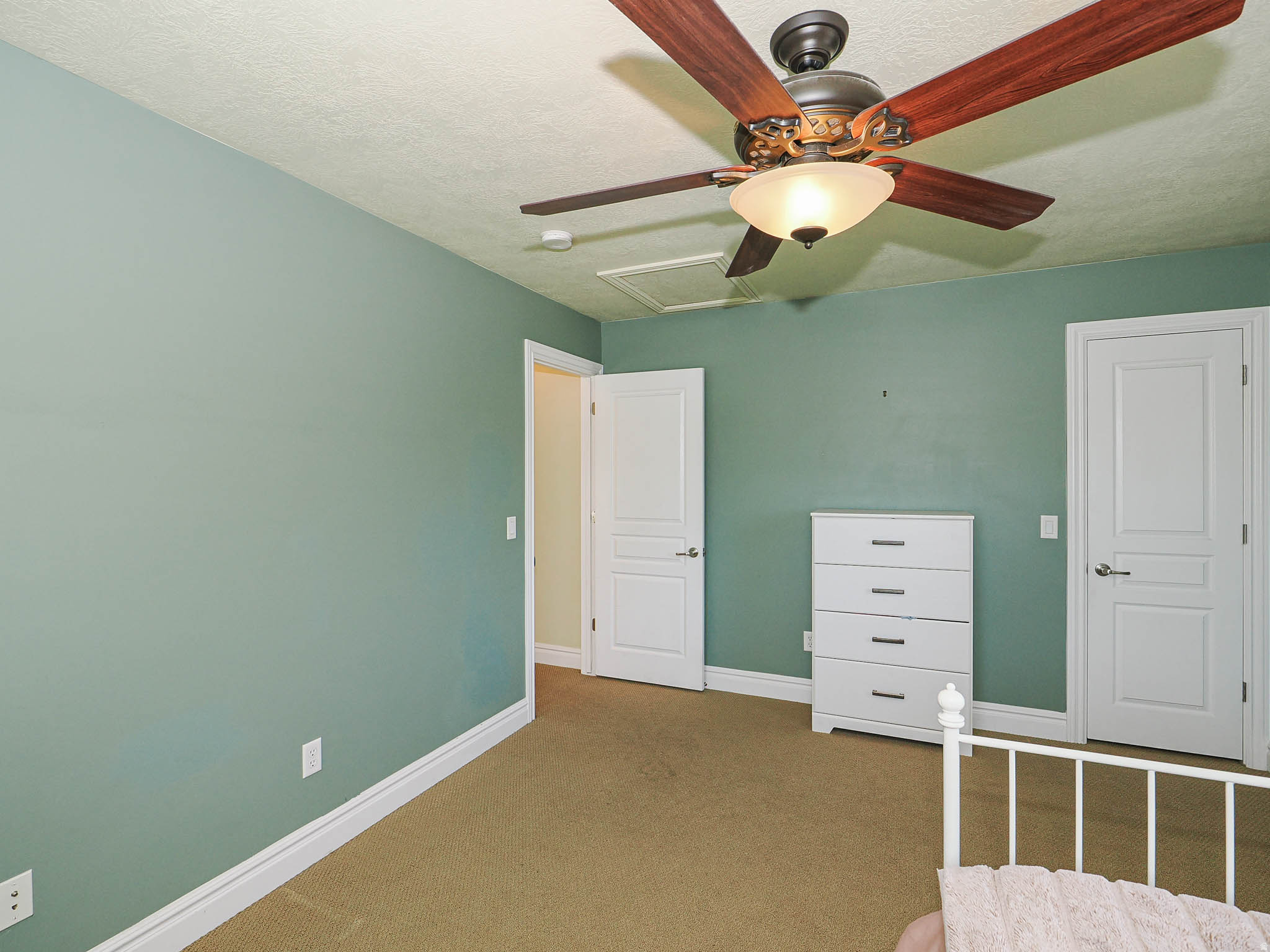 IVORY CROSSING NO 2 - Residential