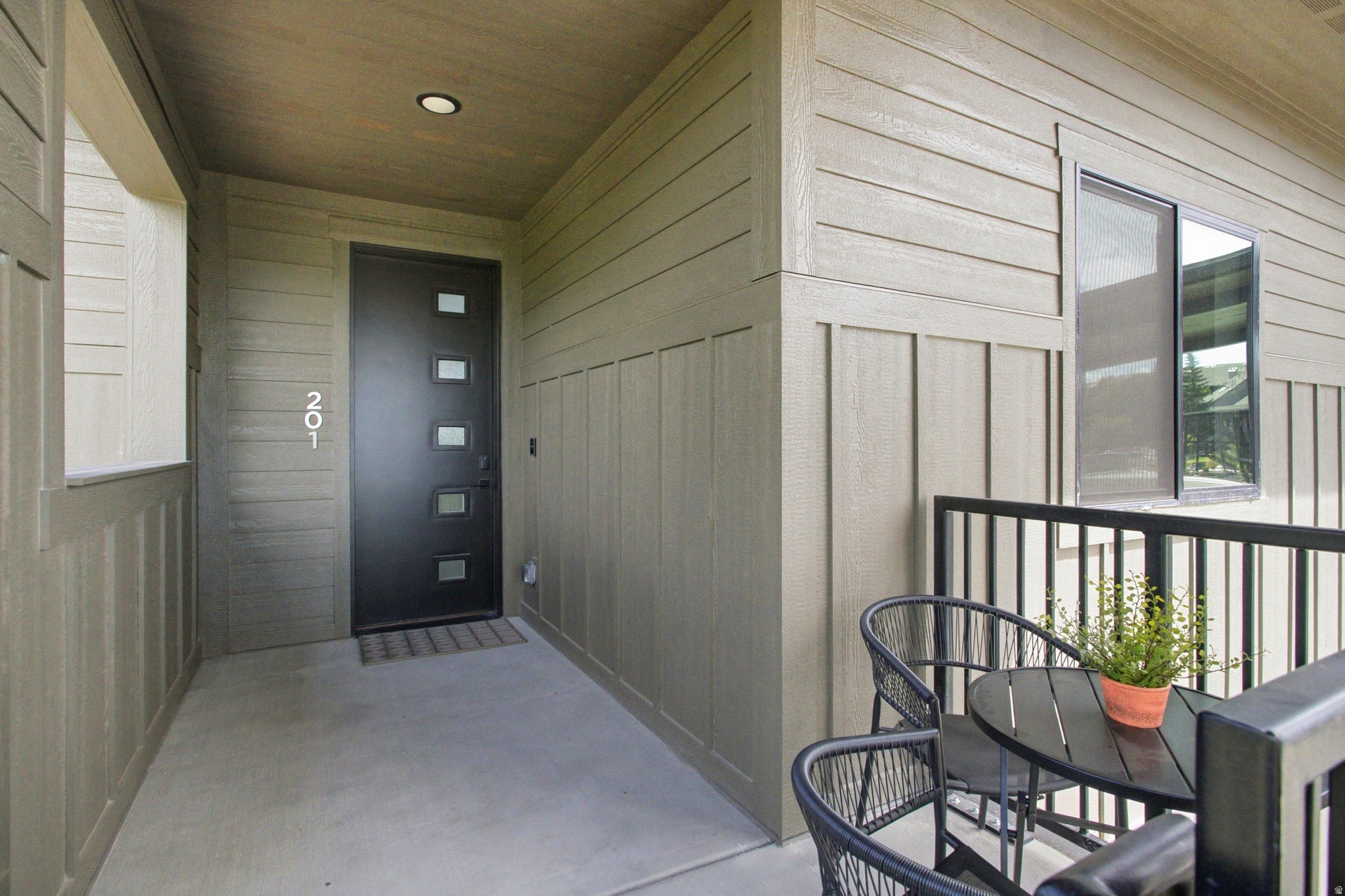 THE POINTE AT WOLF CREEK - Residential