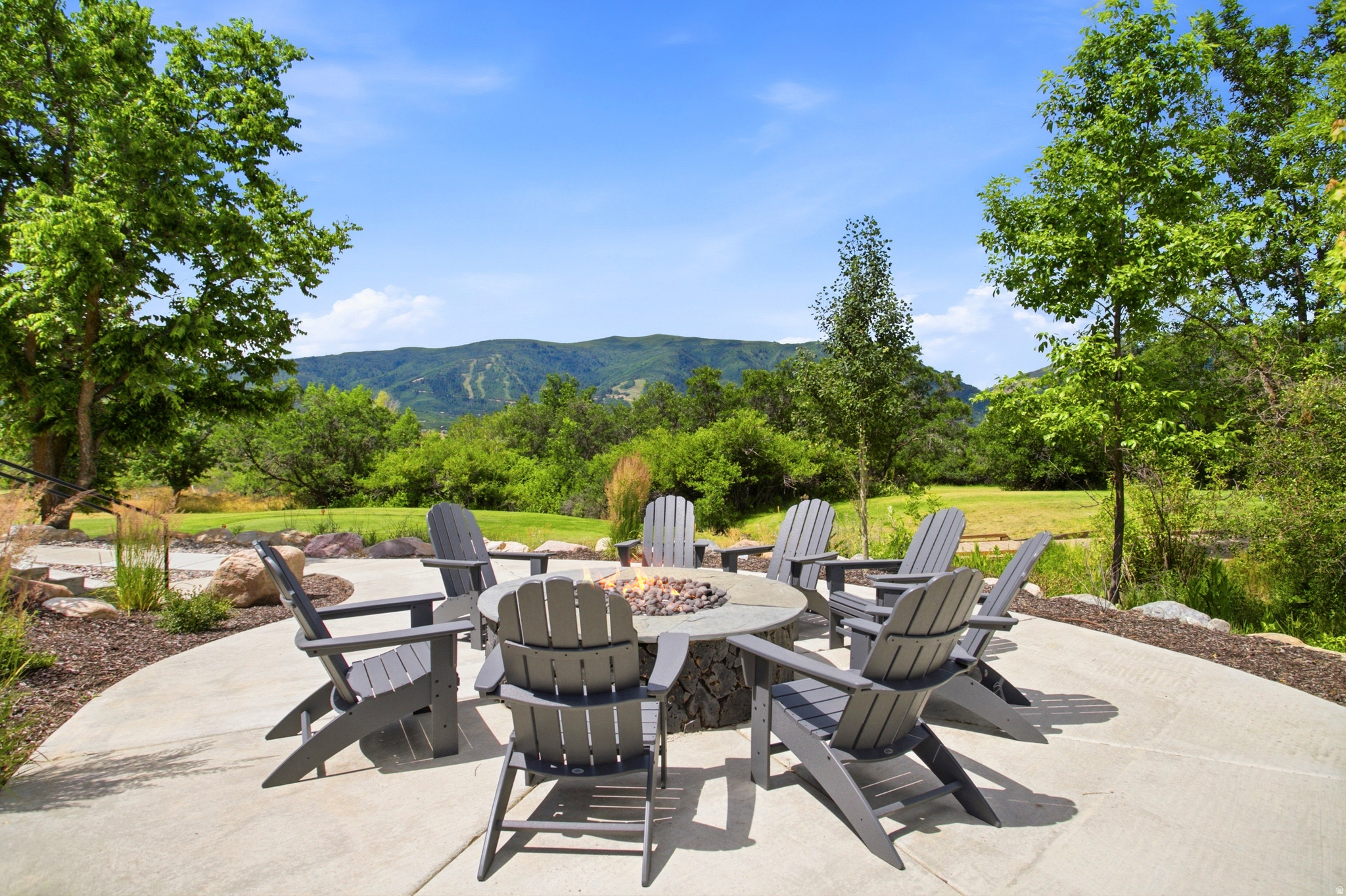 THE POINTE AT WOLF CREEK - Residential