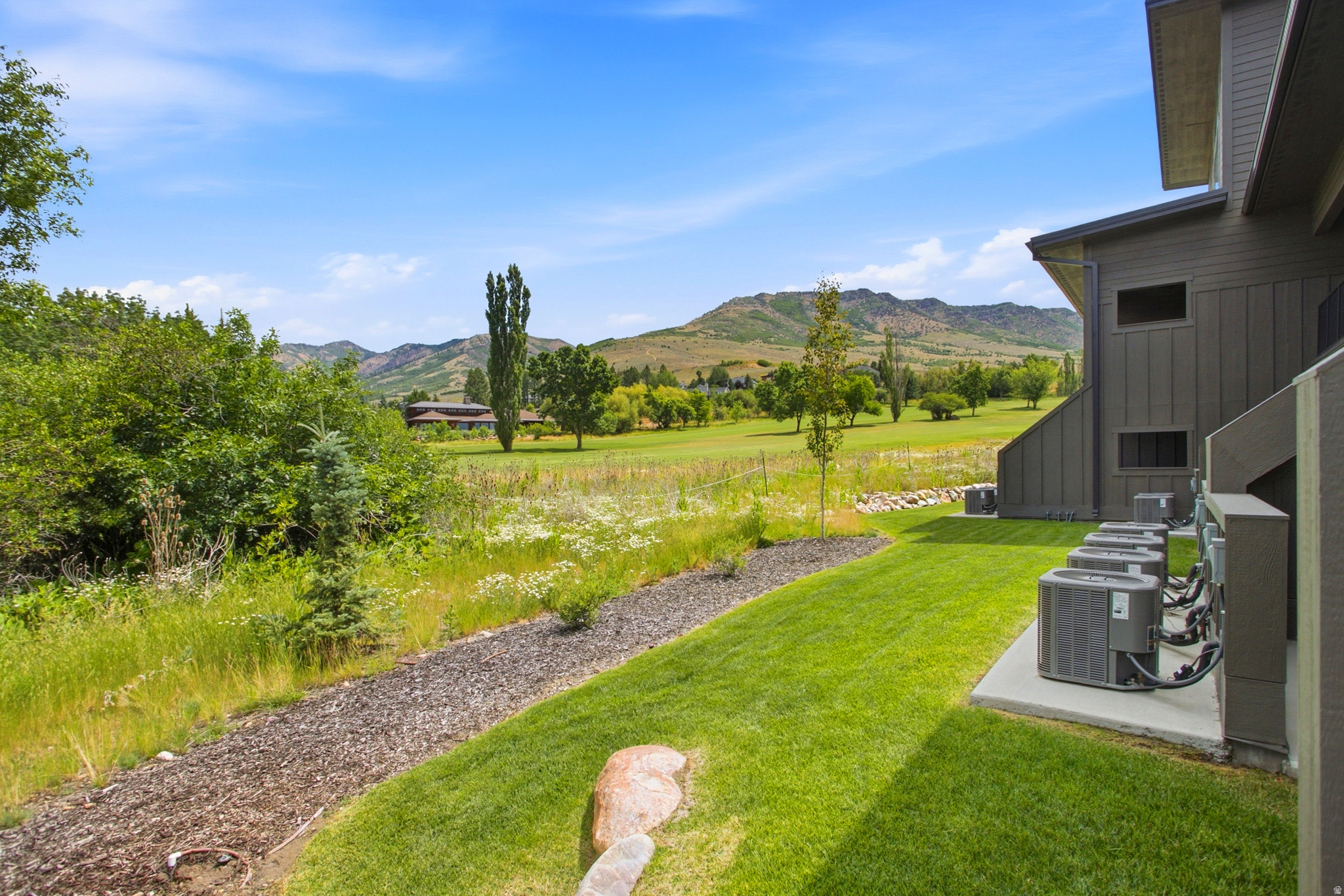 THE POINTE AT WOLF CREEK - Residential