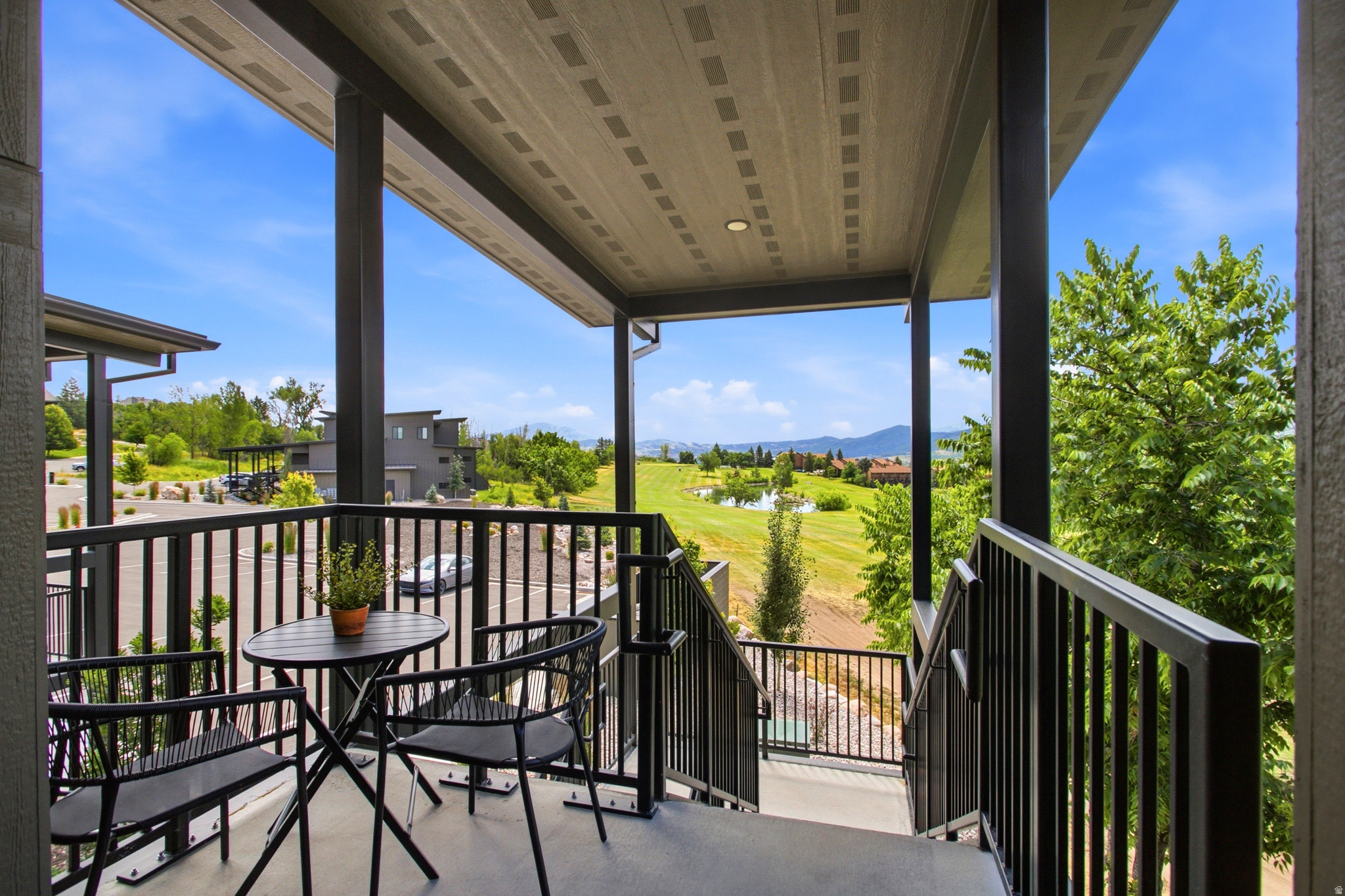 THE POINTE AT WOLF CREEK - Residential
