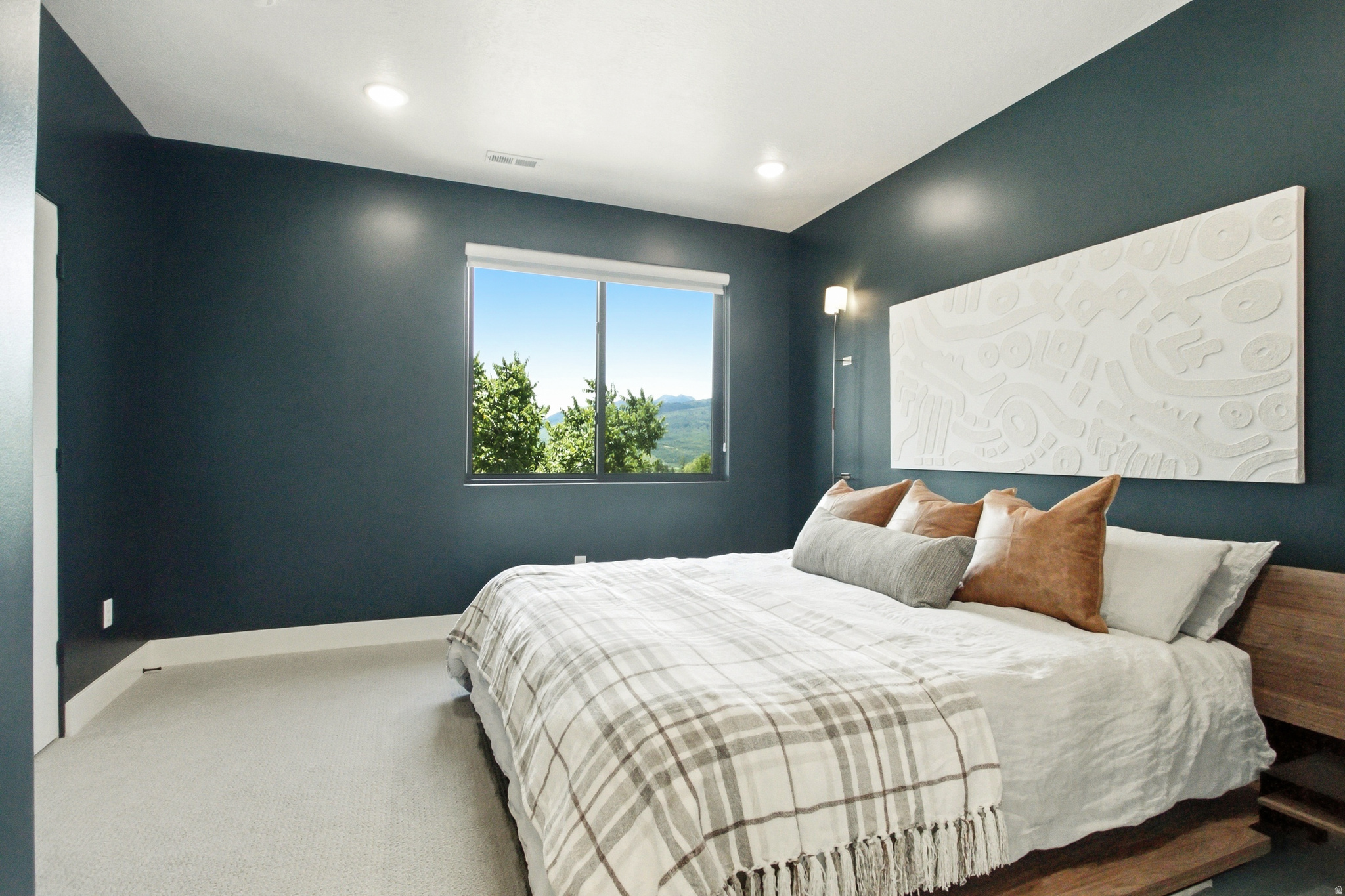 THE POINTE AT WOLF CREEK - Residential
