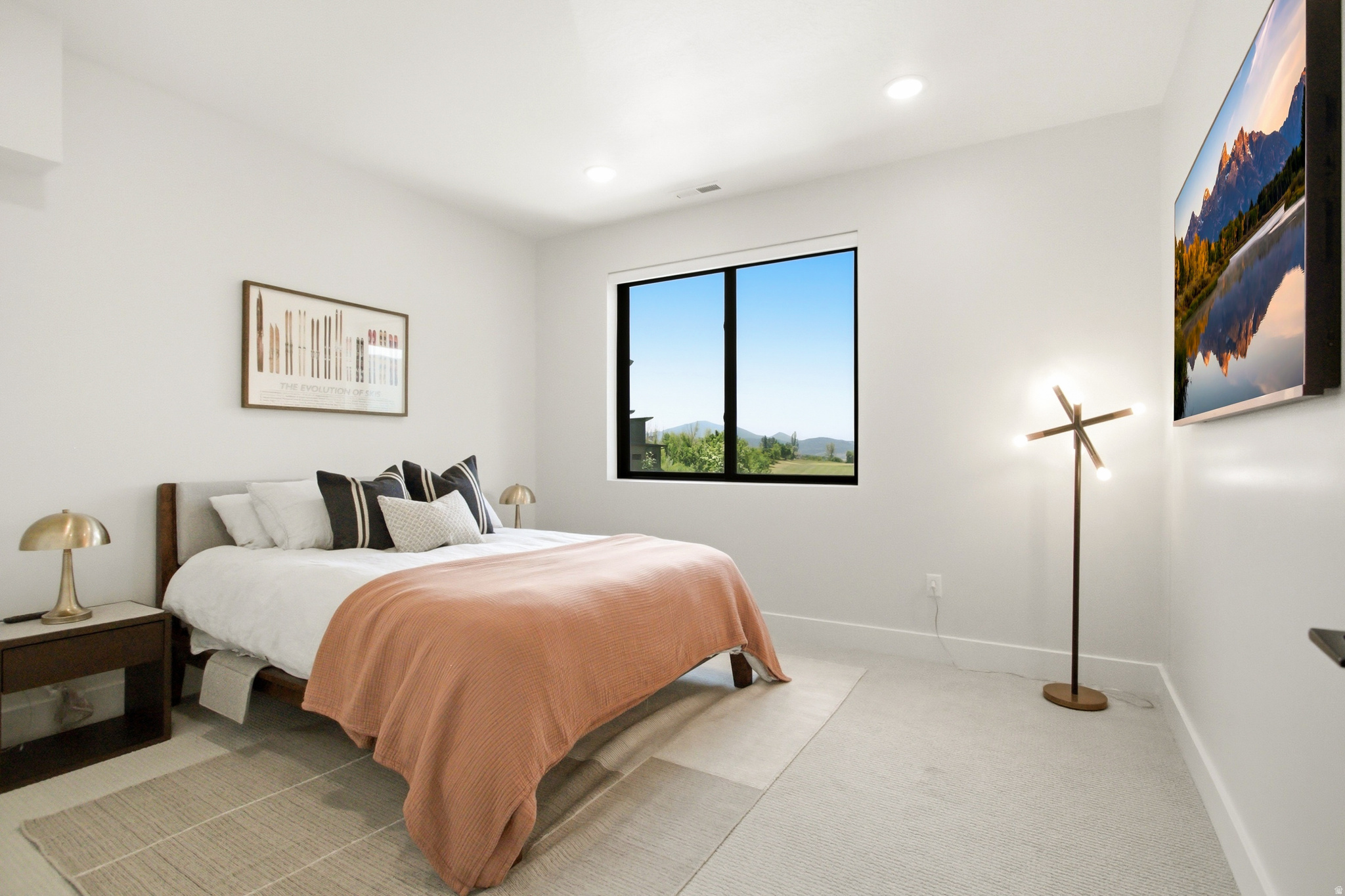 THE POINTE AT WOLF CREEK - Residential
