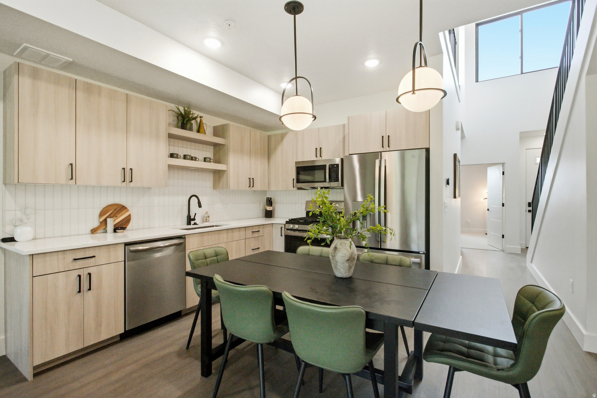 THE POINTE AT WOLF CREEK - Residential