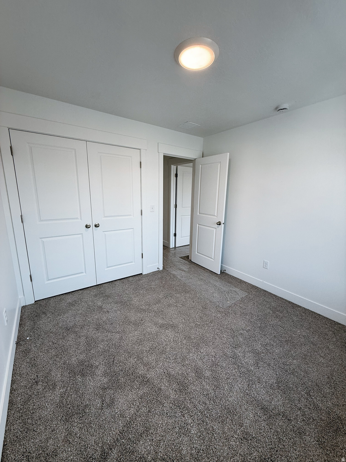 SALEM PARK - Residential