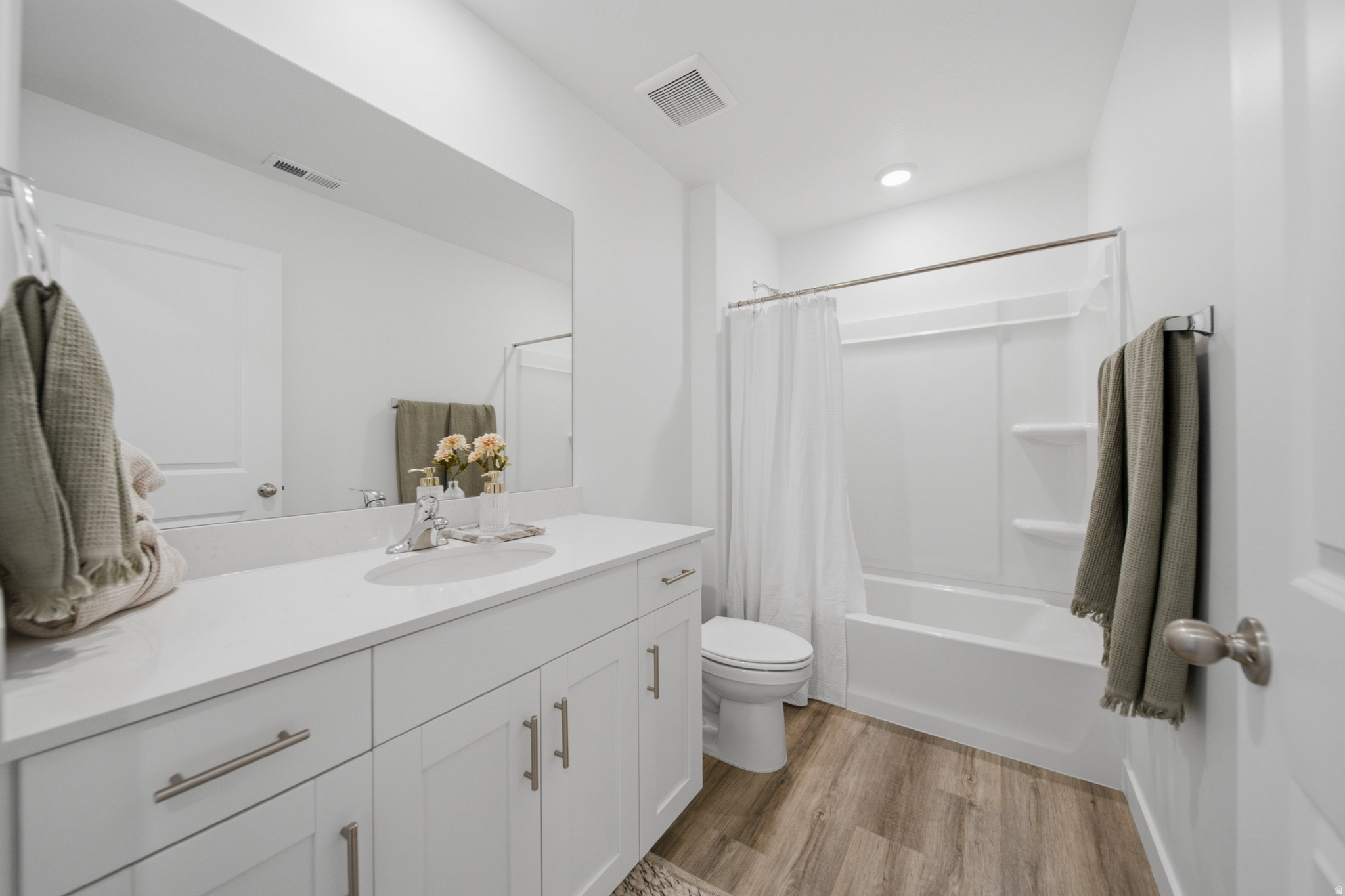 LAVENDER CANYON AT LONG VALLEY - Residential