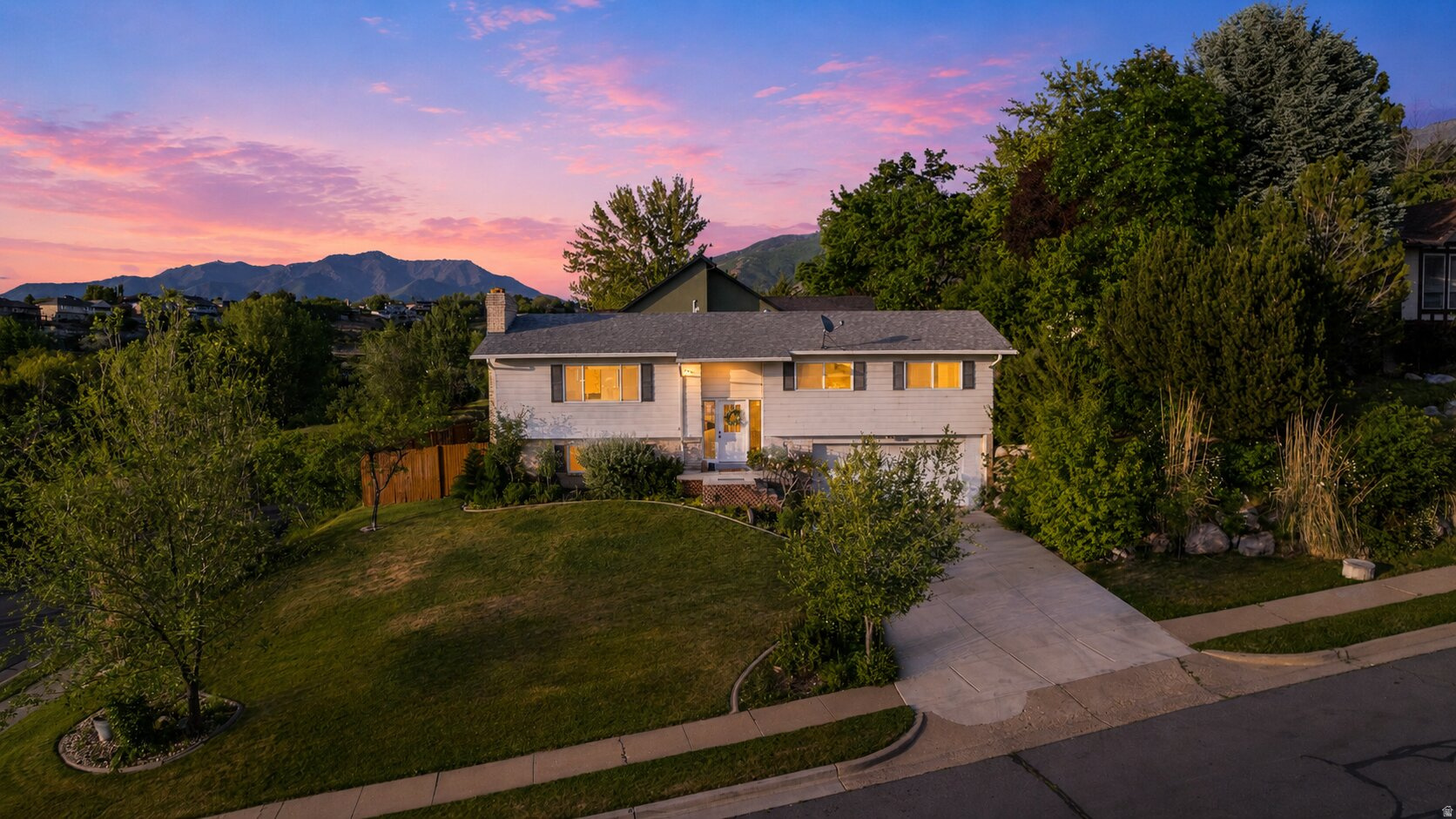 HEATHER HILLS - Residential