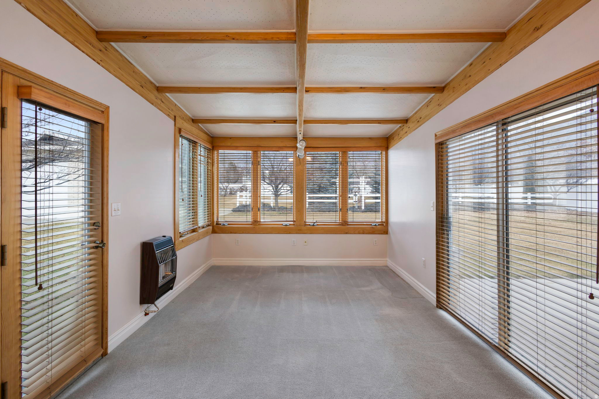 WOOD ESTATES - Residential