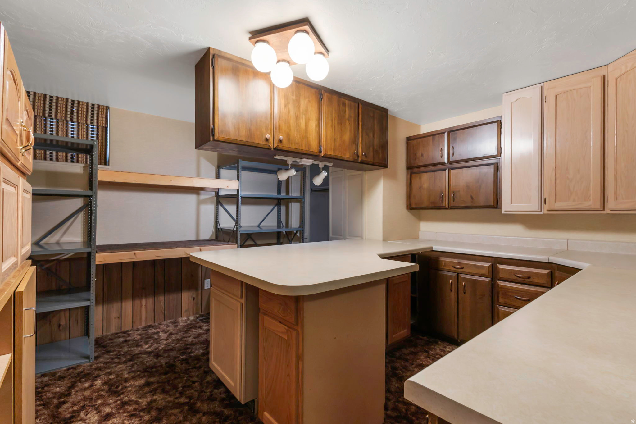 WOOD ESTATES - Residential