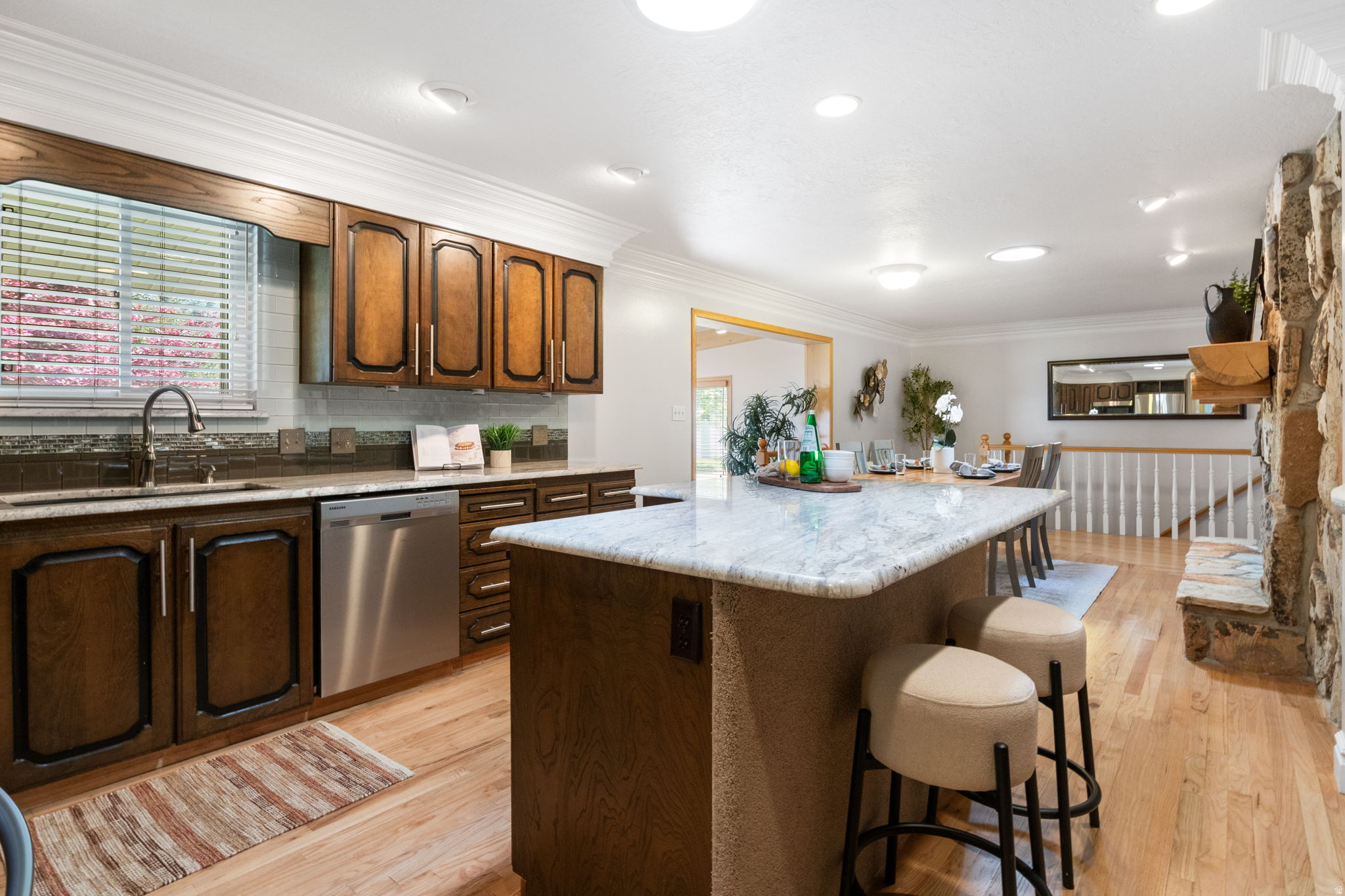 WOOD ESTATES - Residential