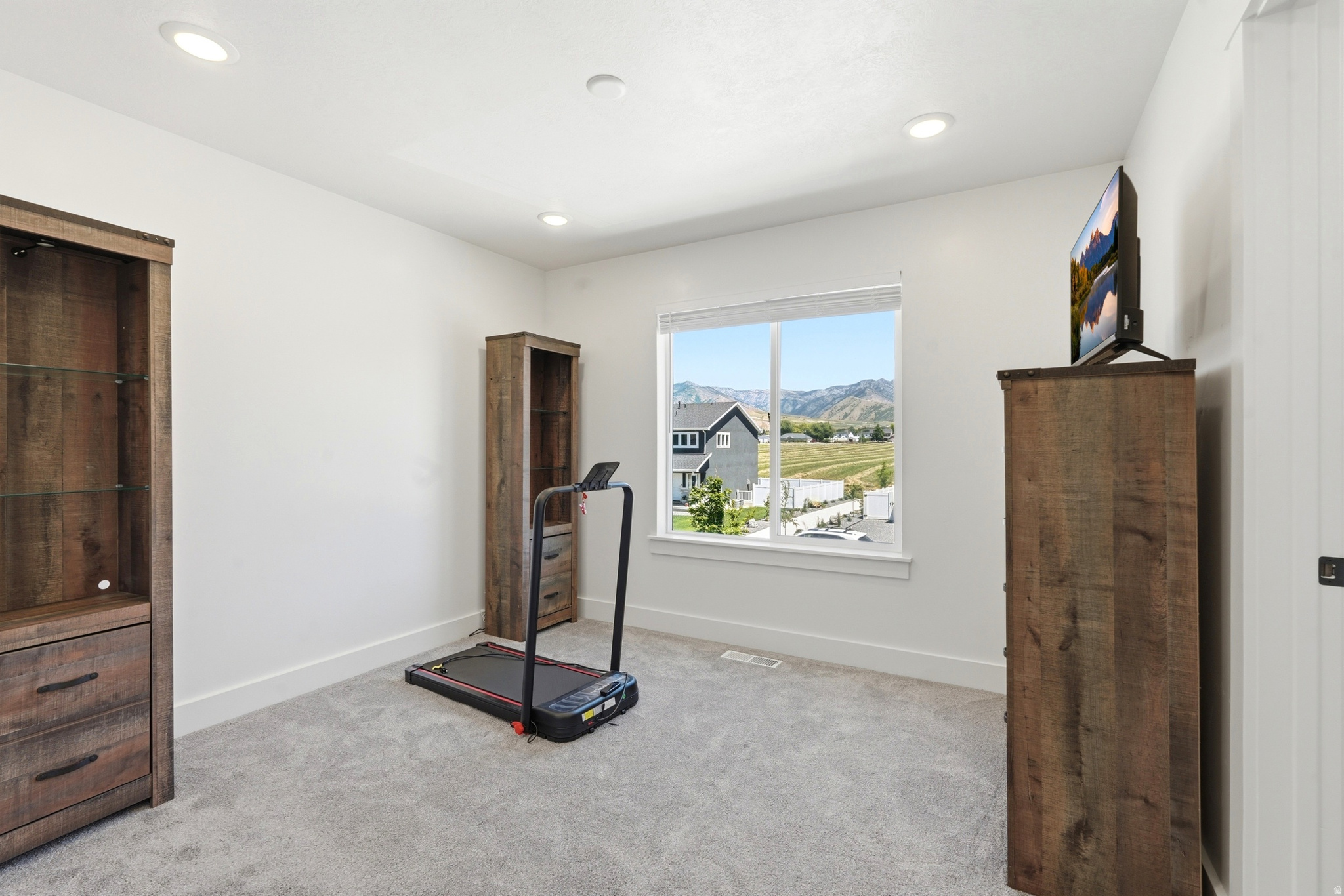 FOX MEADOWS - Residential