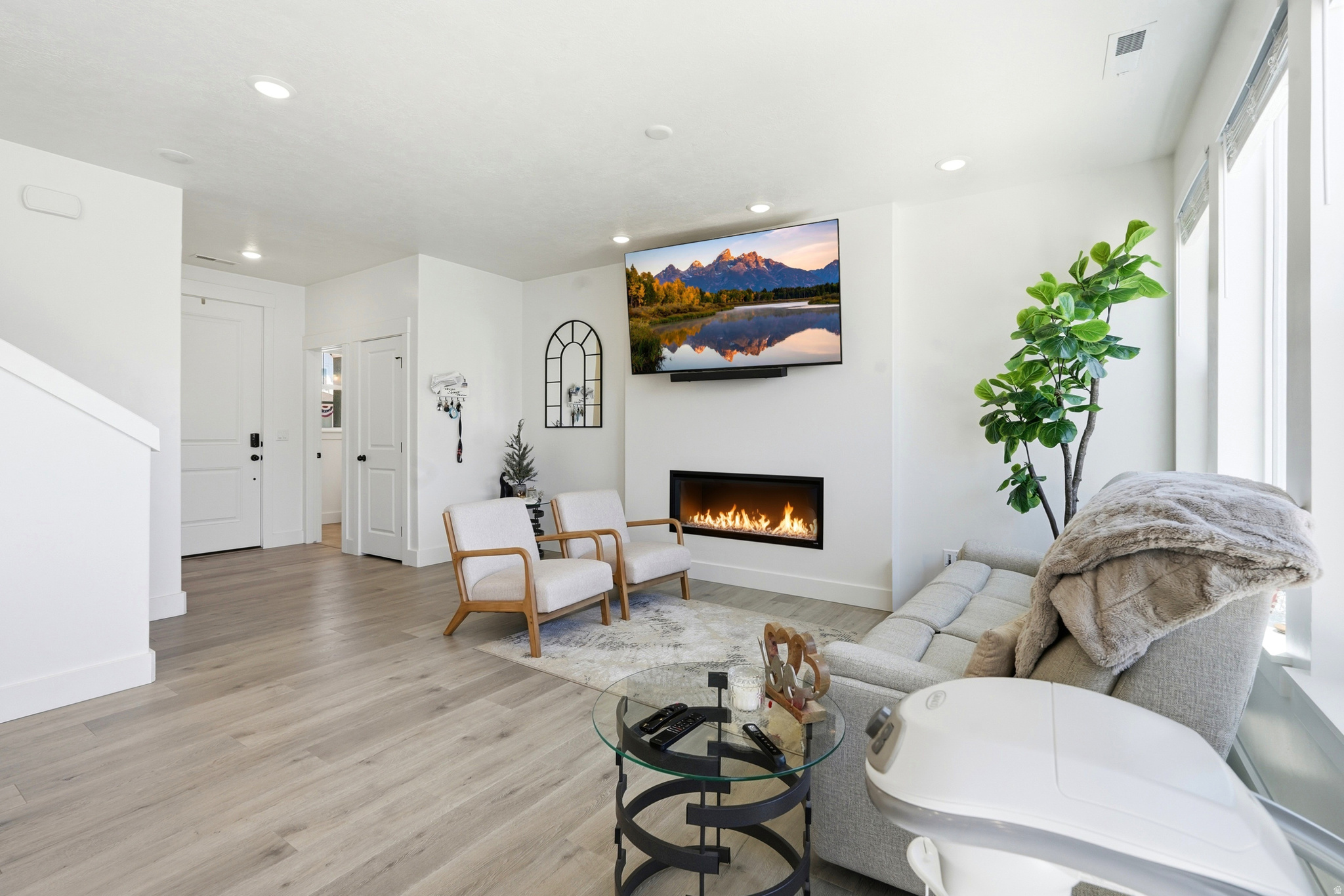 FOX MEADOWS - Residential