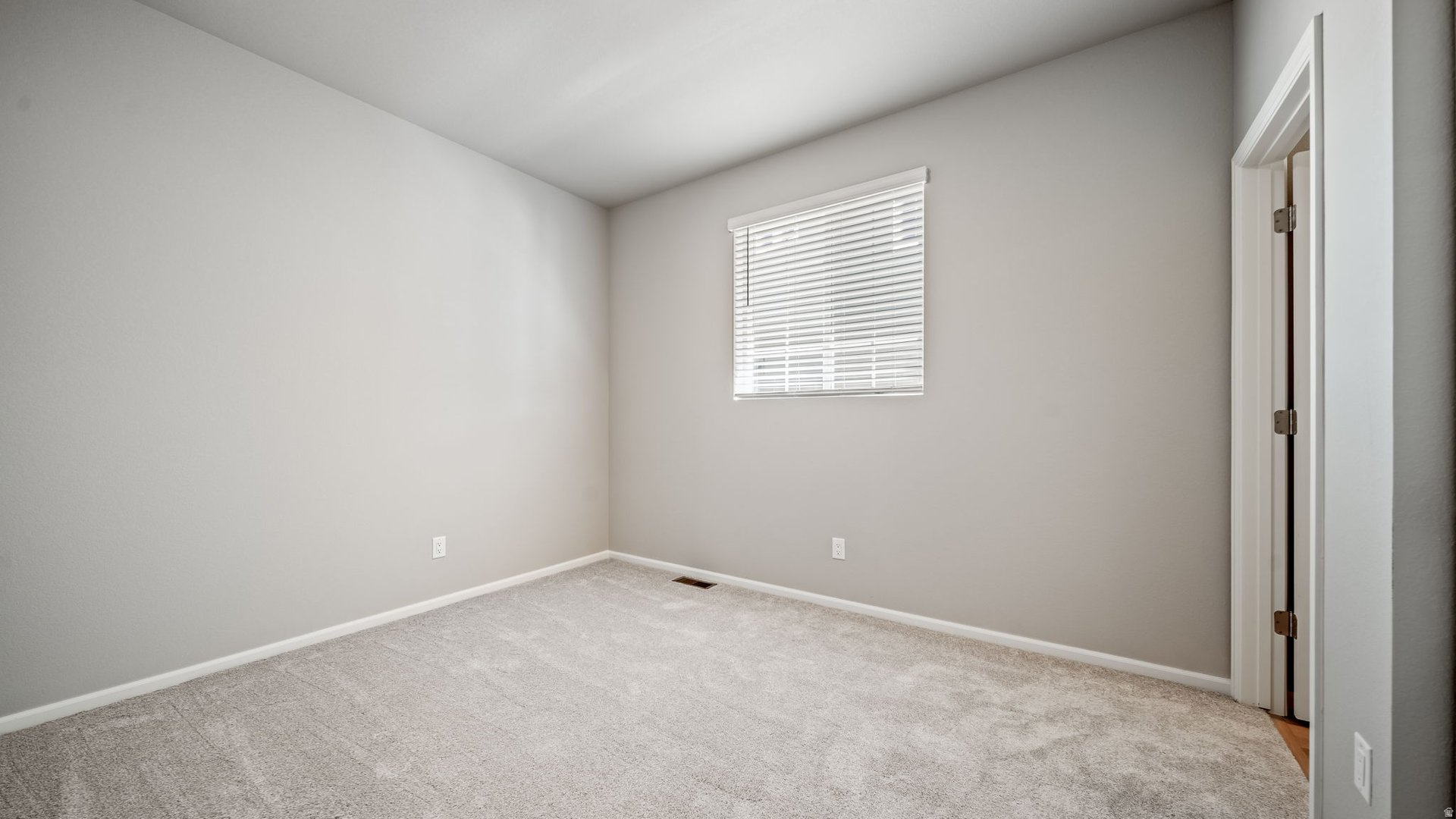 OQUIRRH MOUNTAIN RANCH - Residential