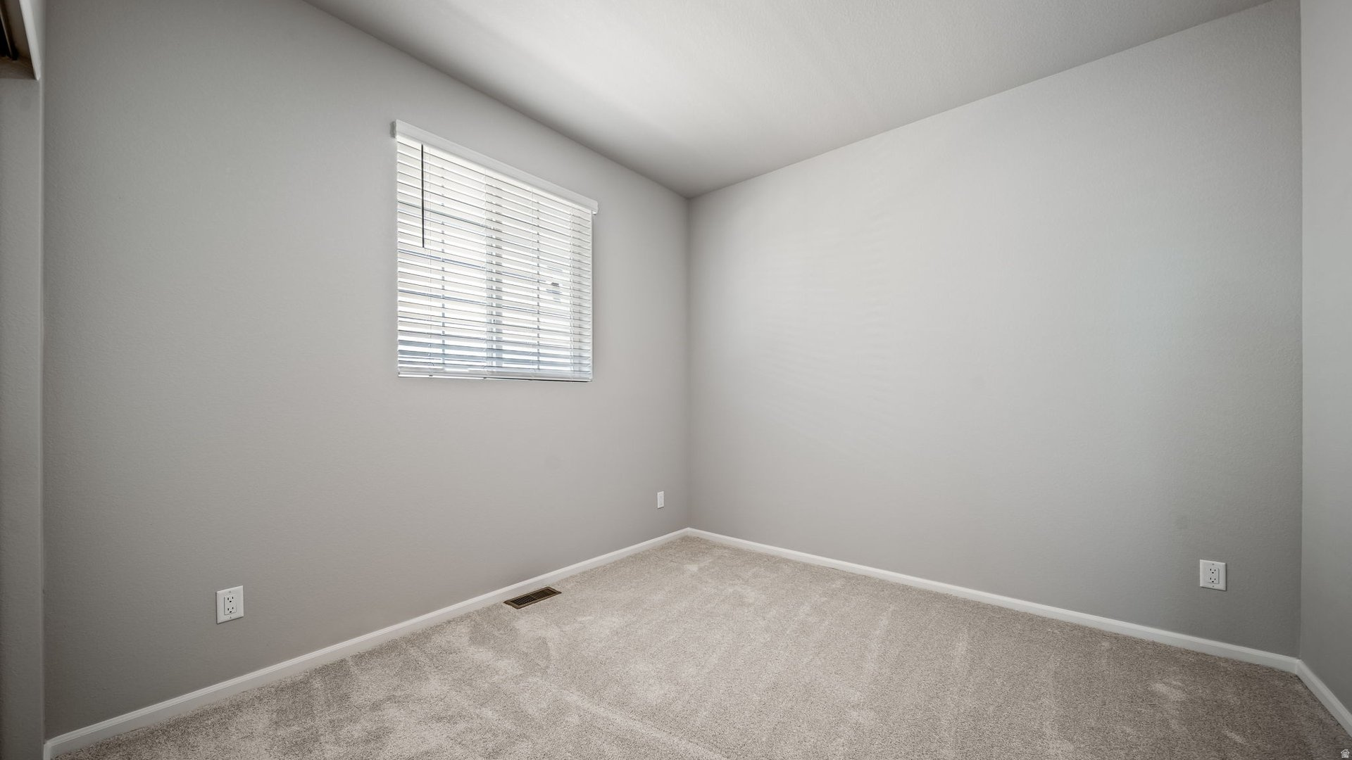 OQUIRRH MOUNTAIN RANCH - Residential