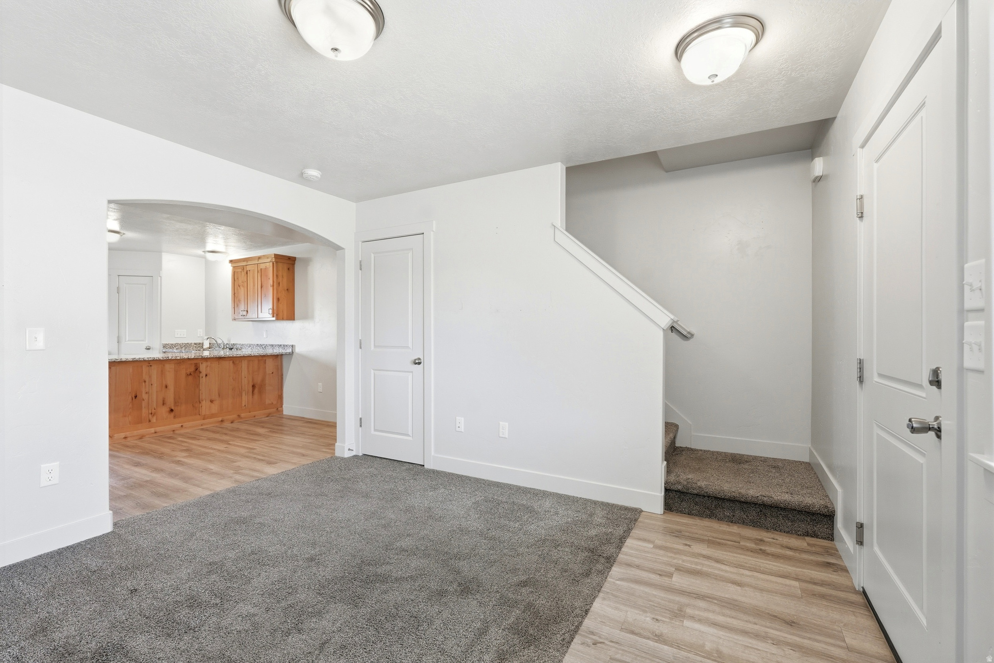RIVER VALLEY - Residential