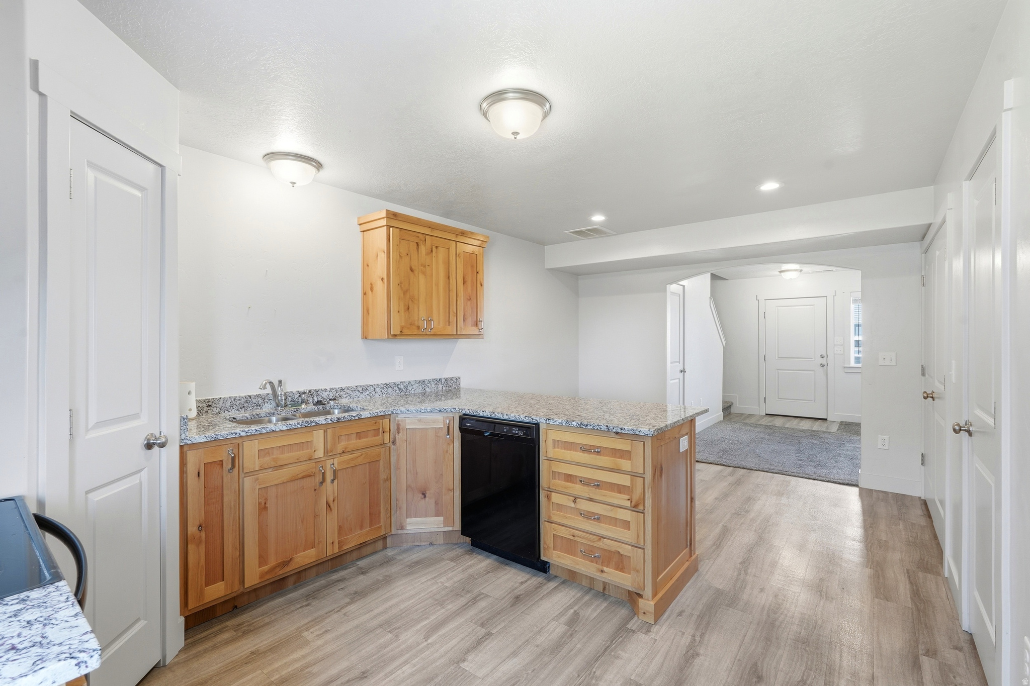 RIVER VALLEY - Residential