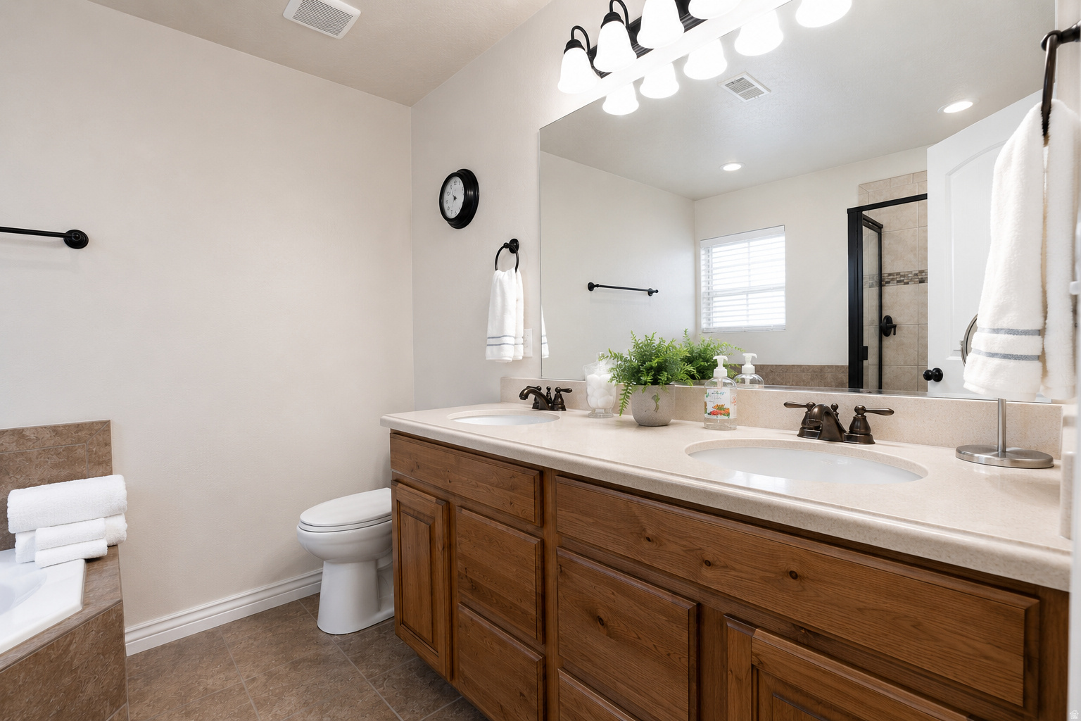 HARVEST PARK - Residential