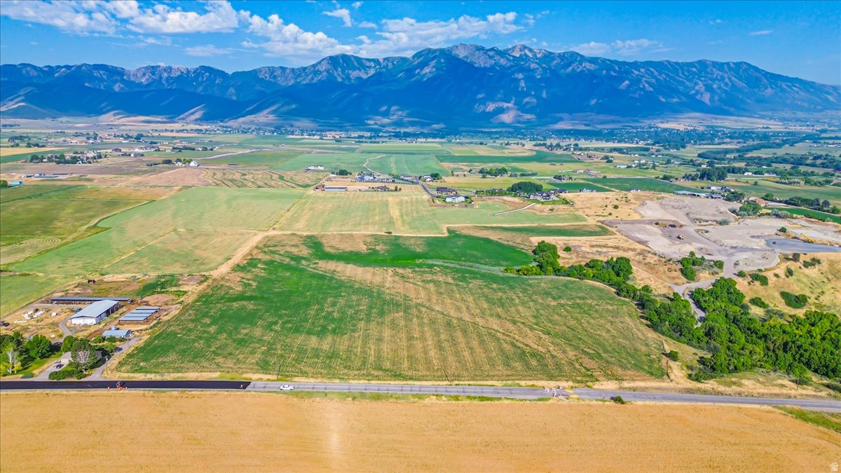SKYLINE MEADOWS - Land