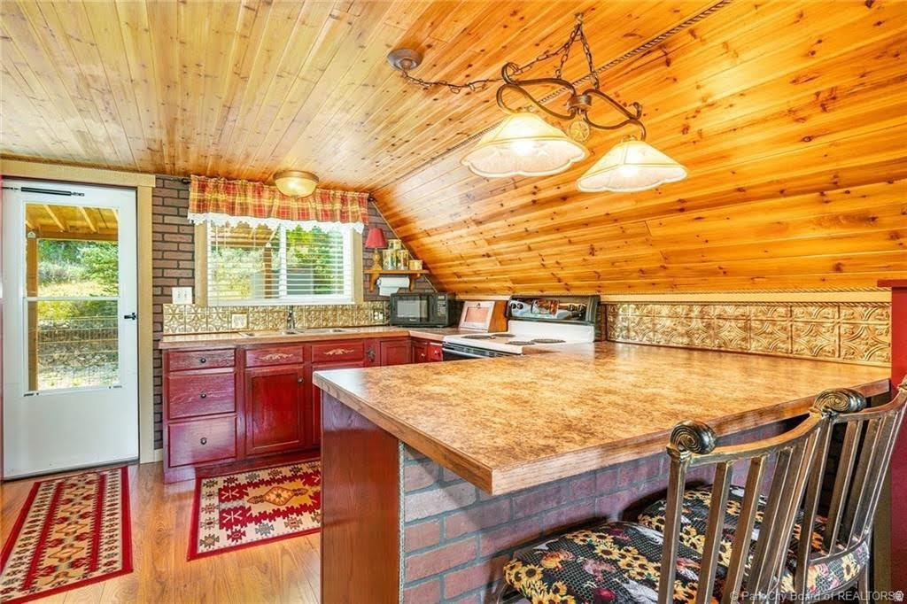 PINE MOUNTAIN #1 SUBDIVISION - Residential