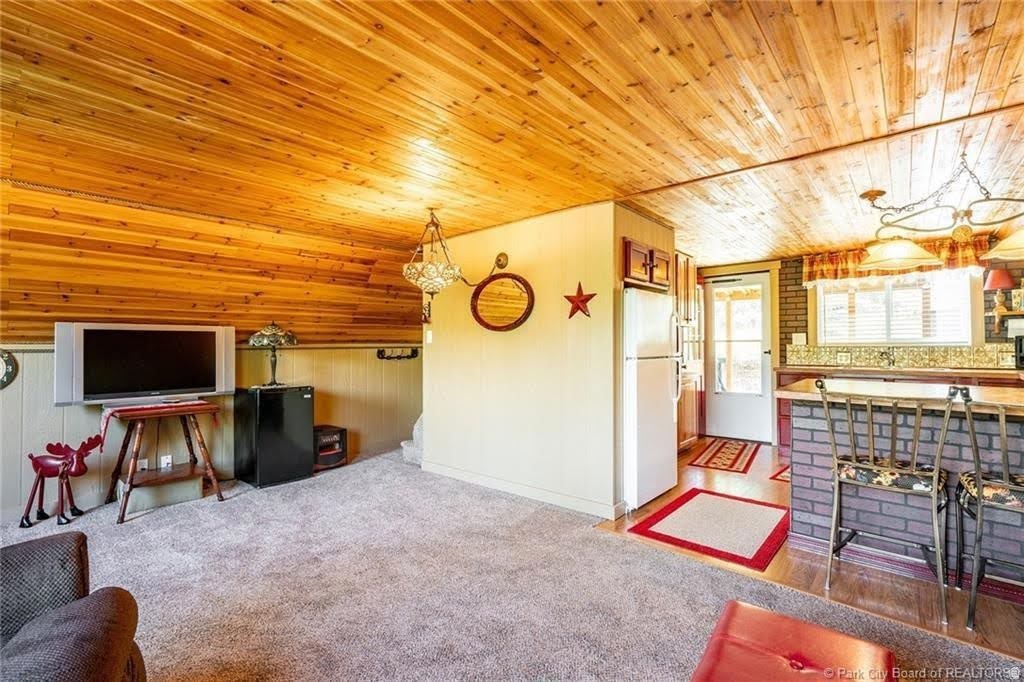 PINE MOUNTAIN #1 SUBDIVISION - Residential
