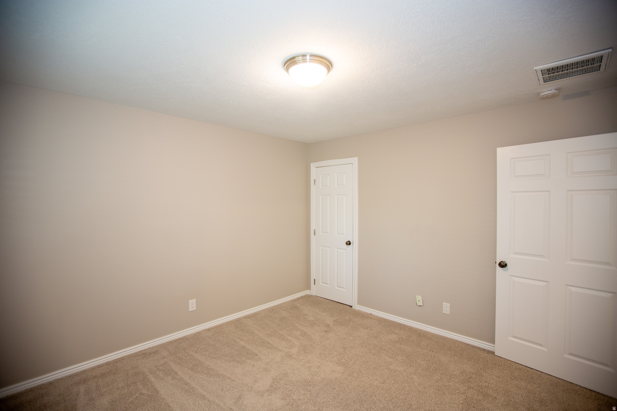 HORIZON CIR - Residential