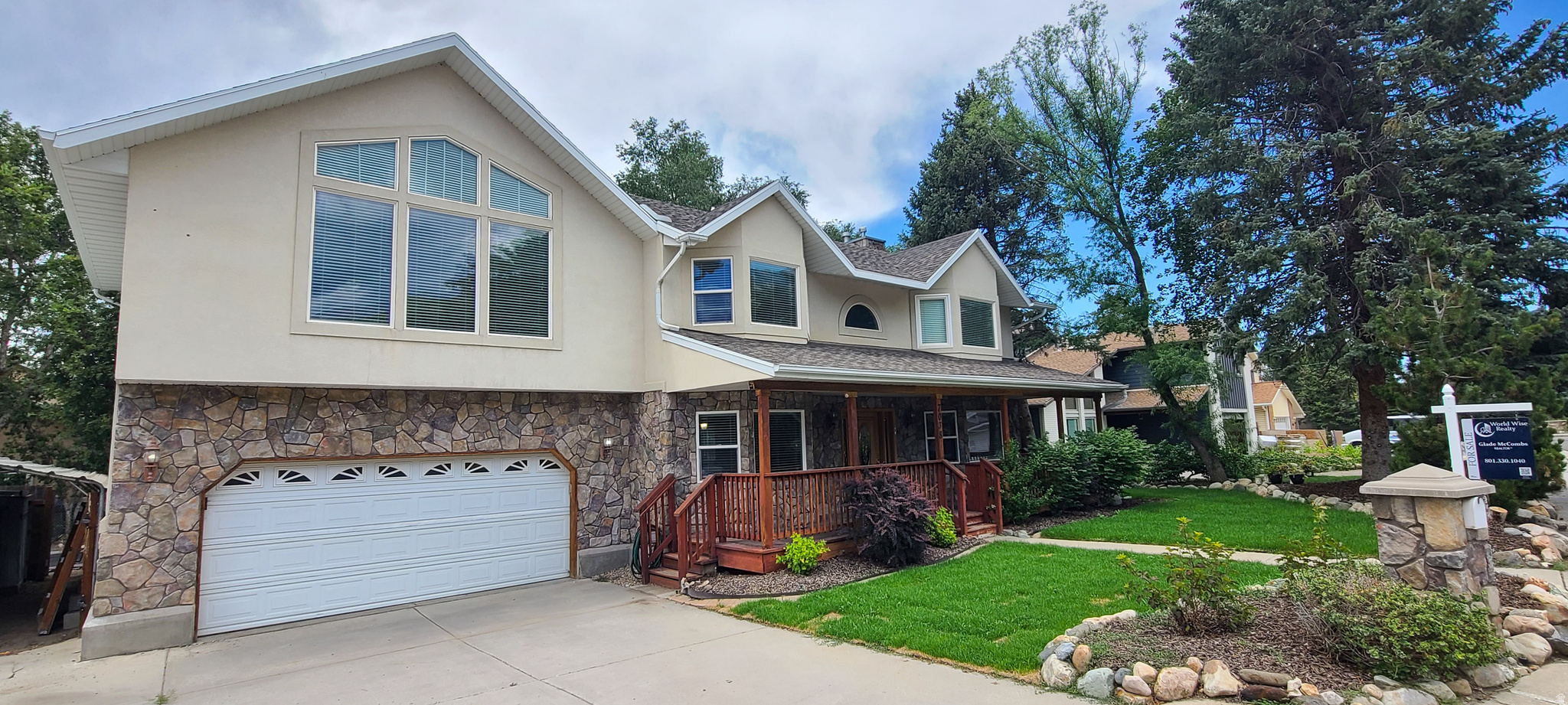 HORIZON CIR - Residential
