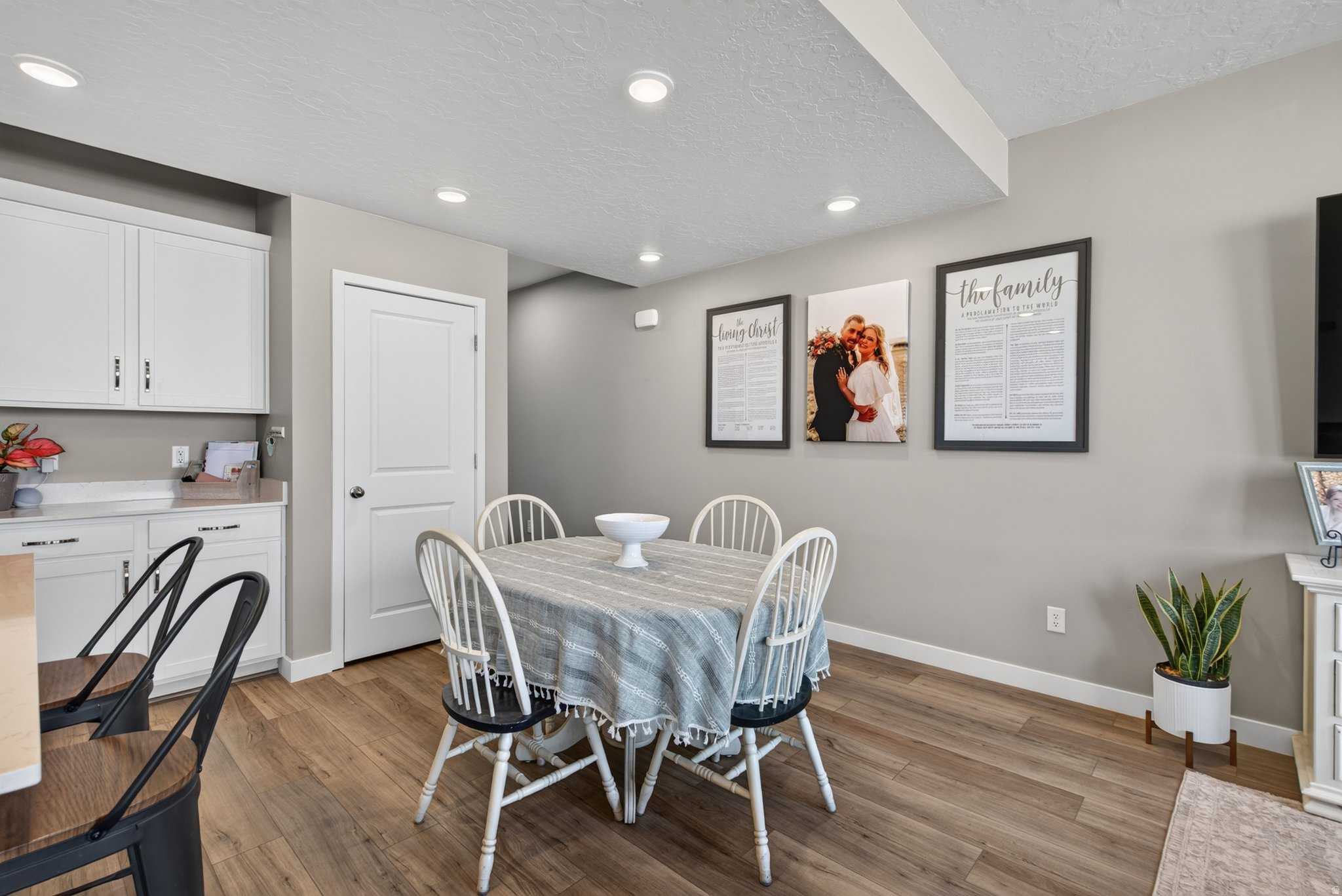 SUMMER SPRINGS - Residential