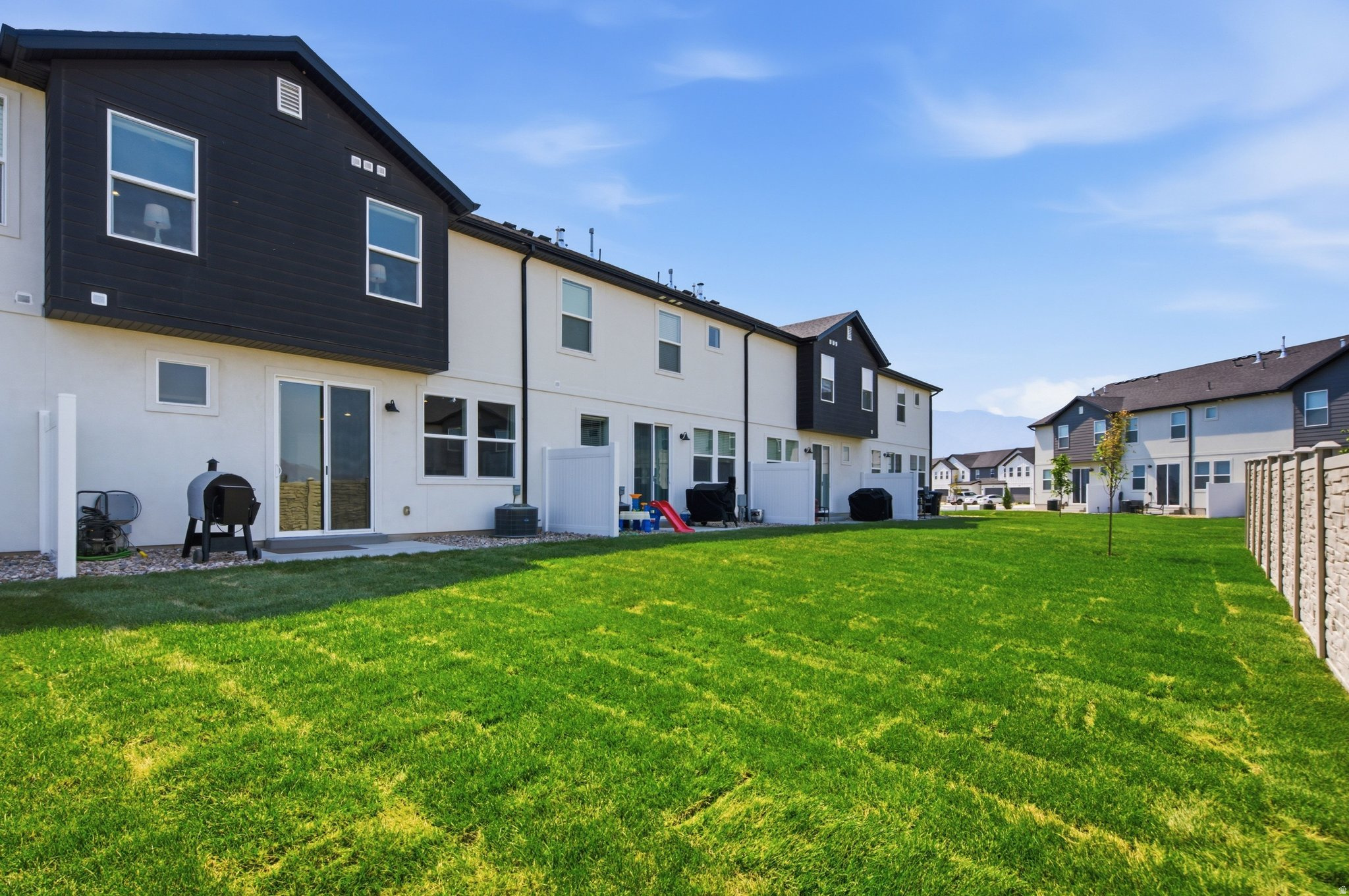 SUMMER SPRINGS - Residential