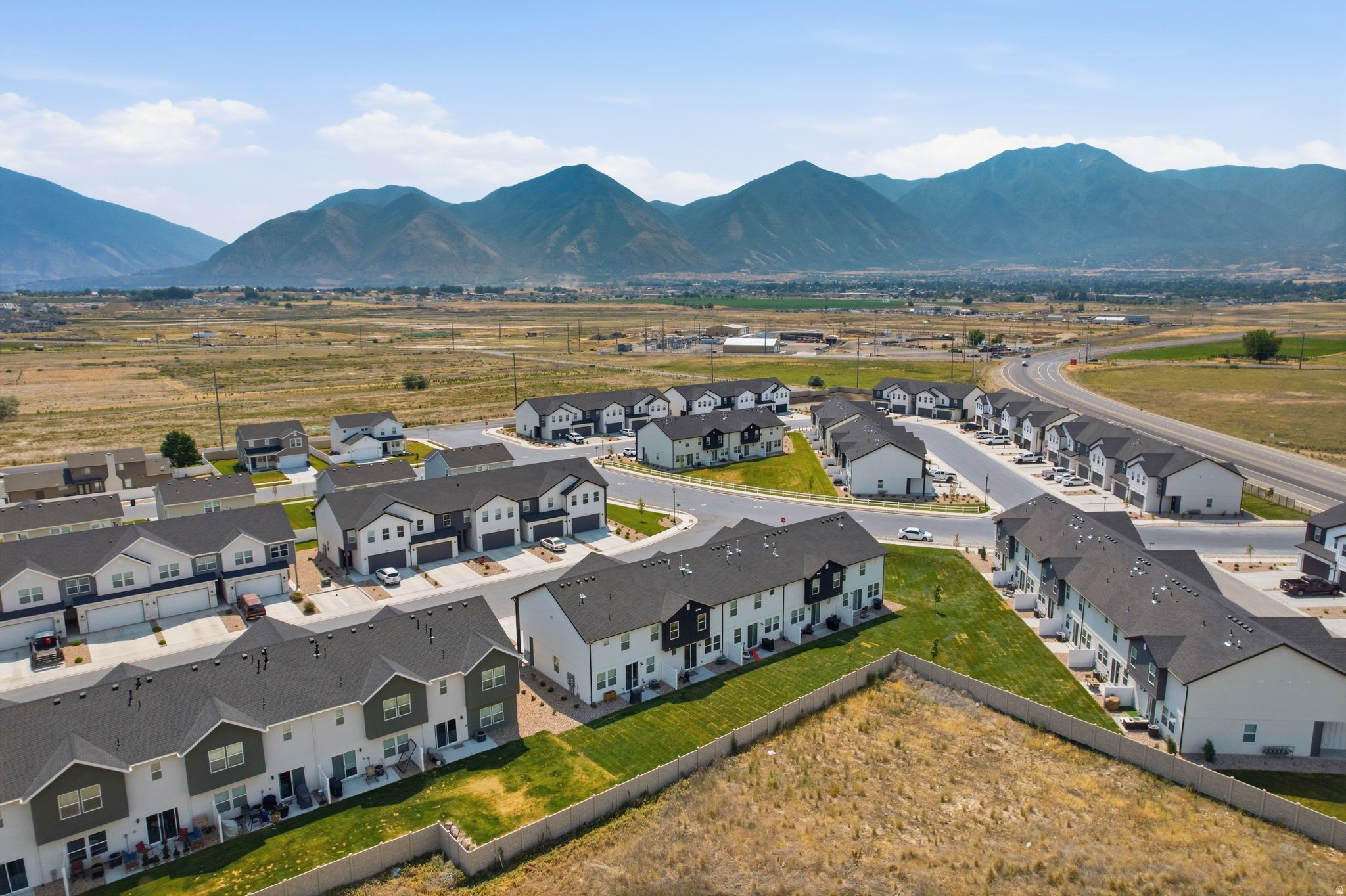 SUMMER SPRINGS - Residential