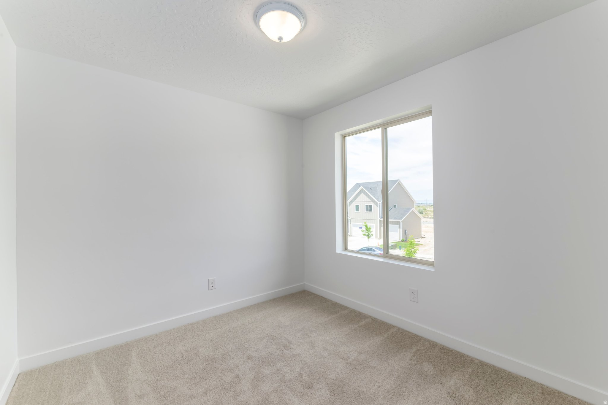 MEADOW CREEK - Residential