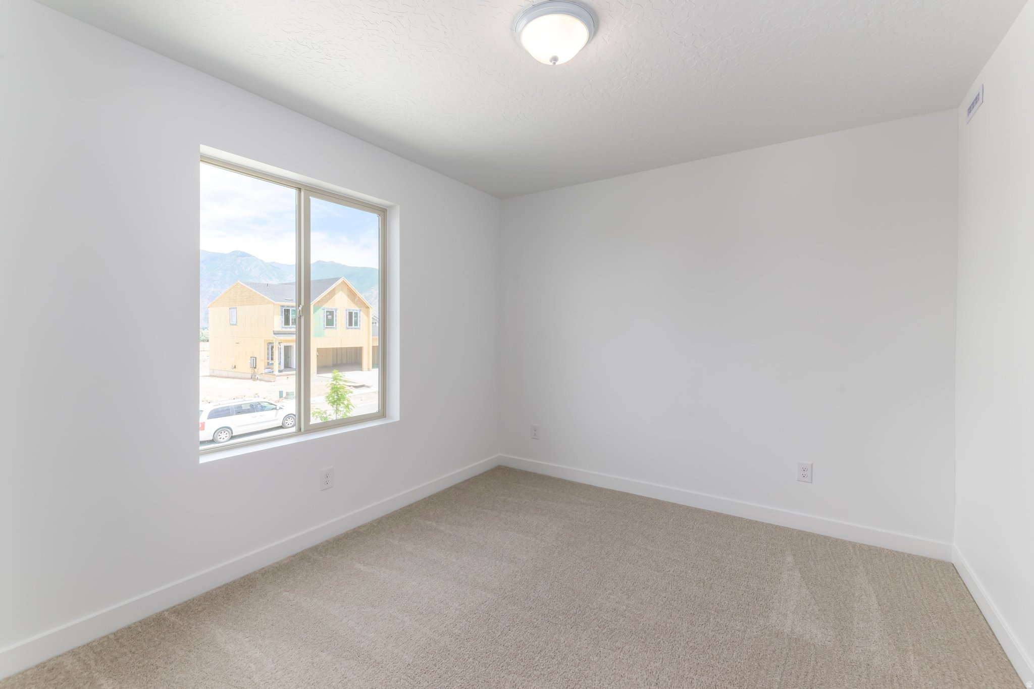 MEADOW CREEK - Residential
