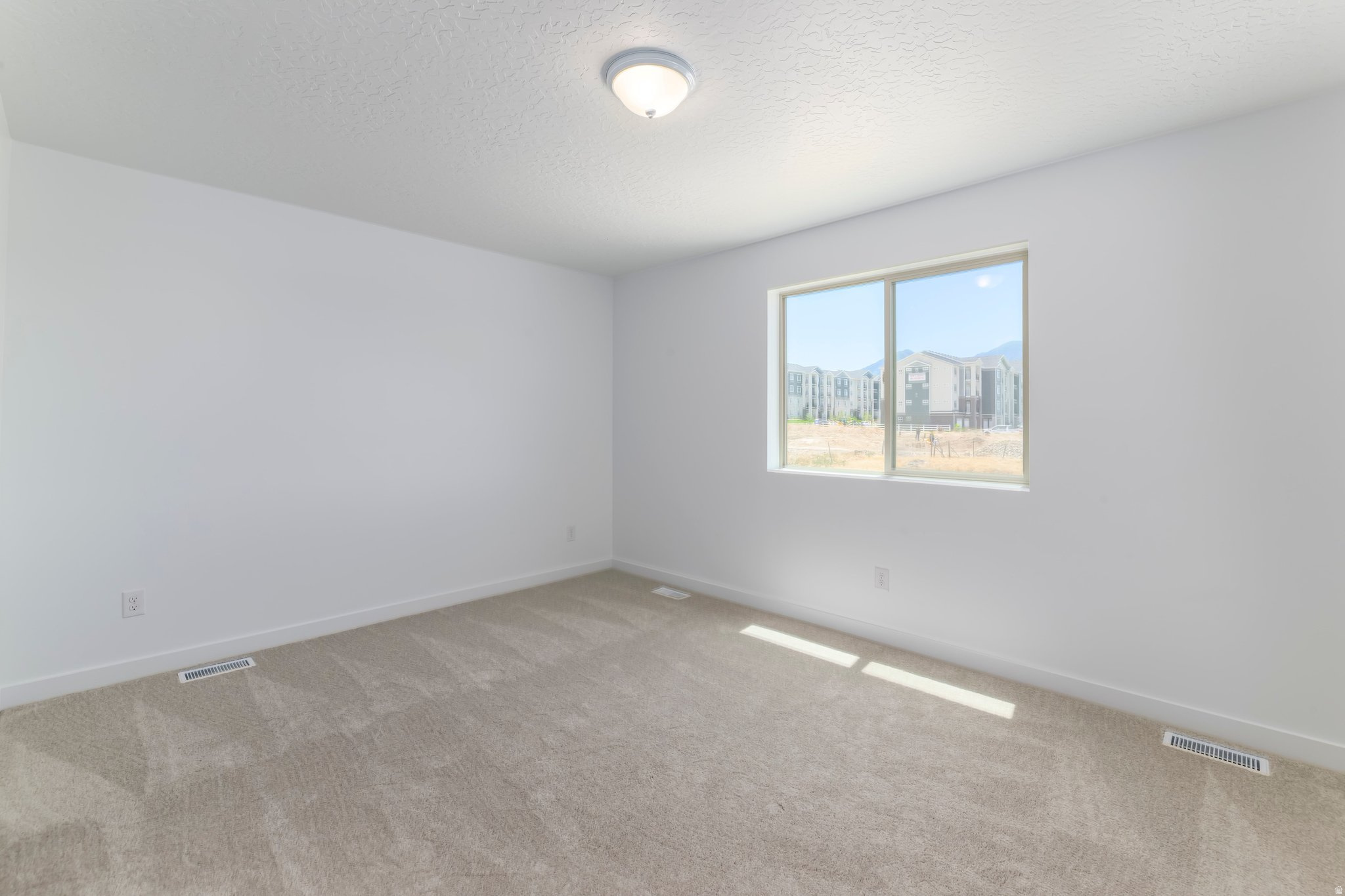 MEADOW CREEK - Residential