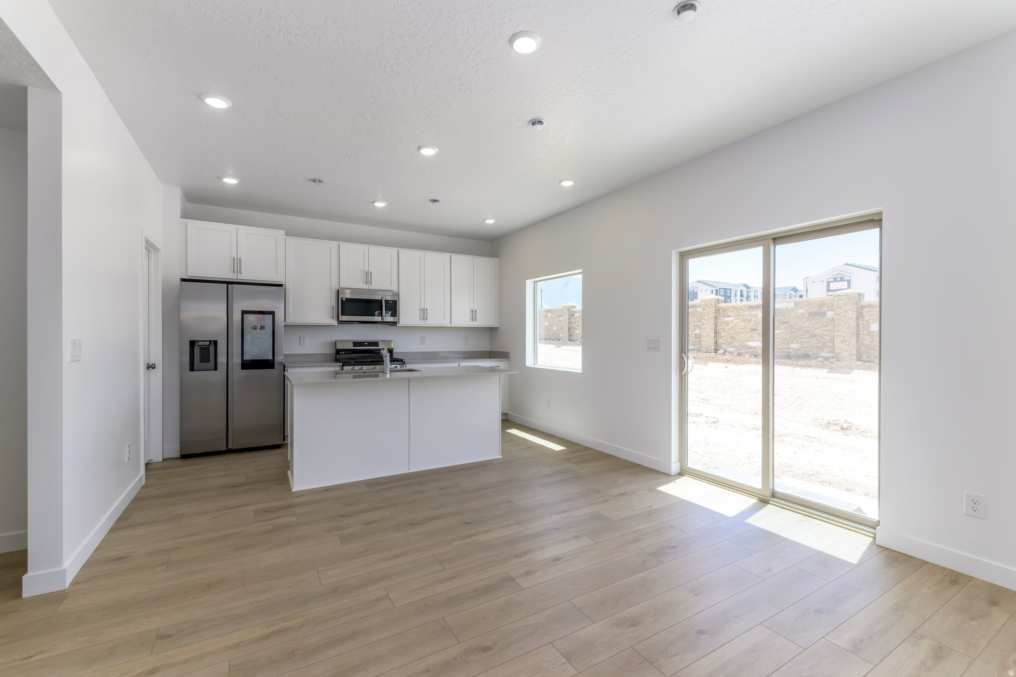 MEADOW CREEK - Residential