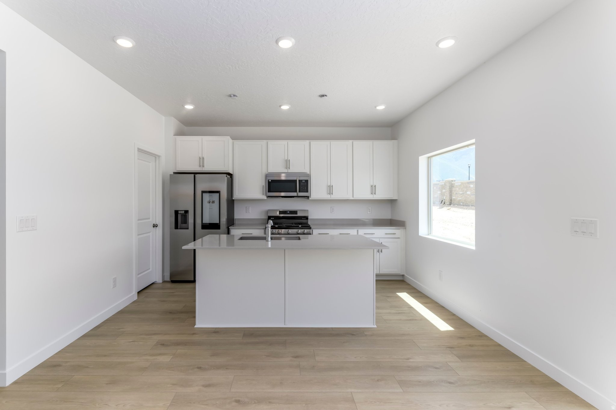 MEADOW CREEK - Residential