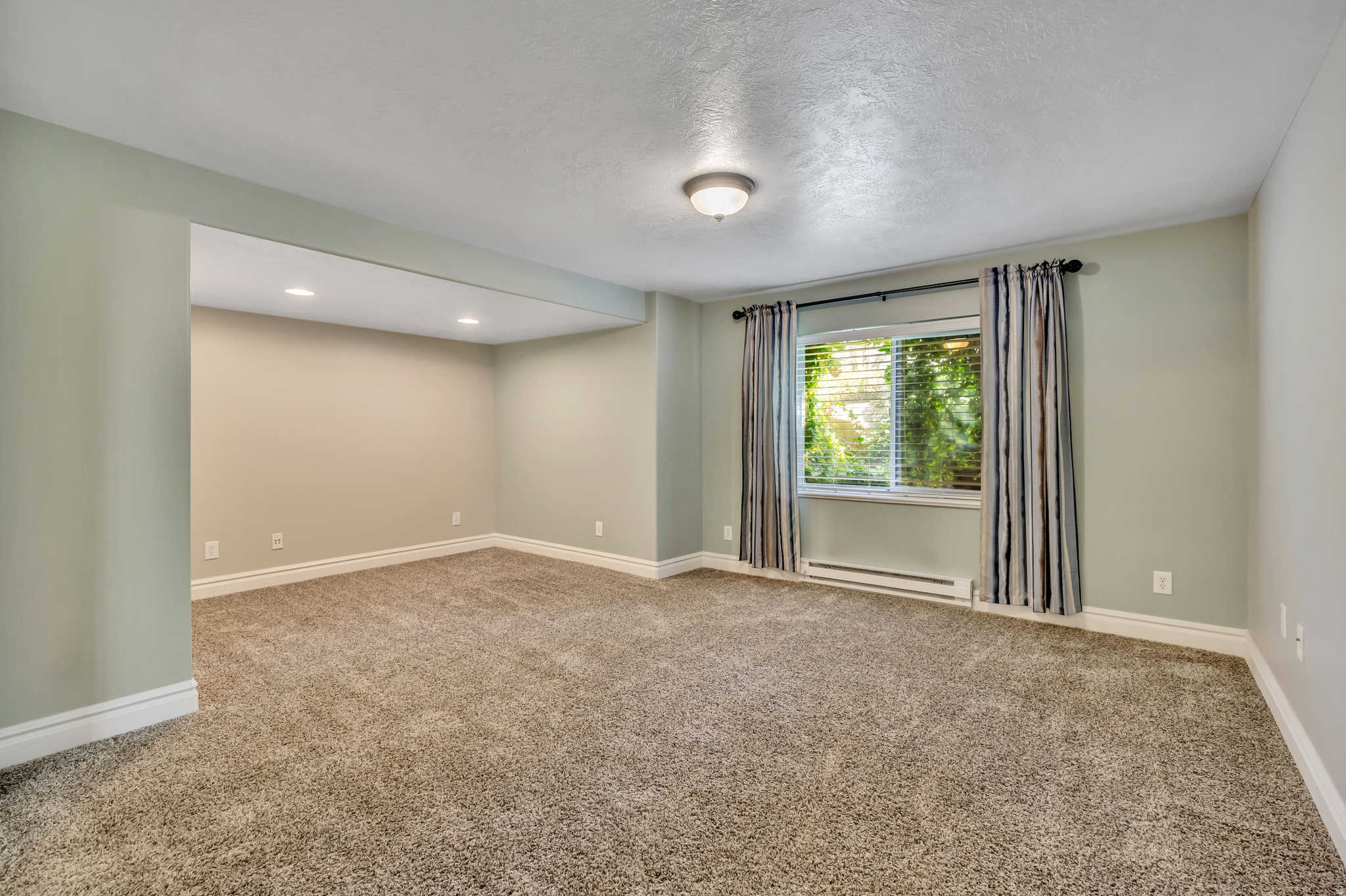 HERITAGE HILLS - Residential