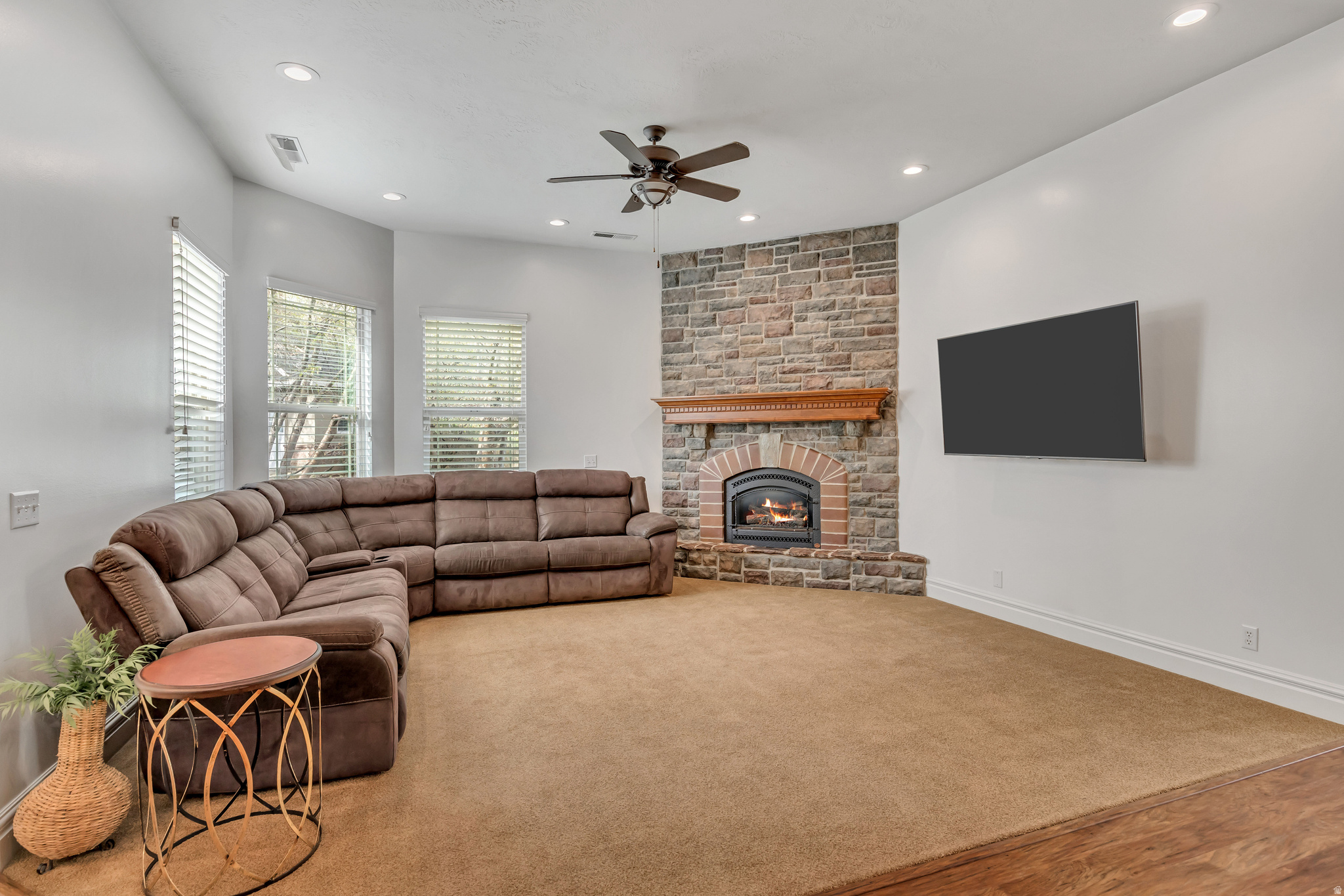 HERITAGE HILLS - Residential