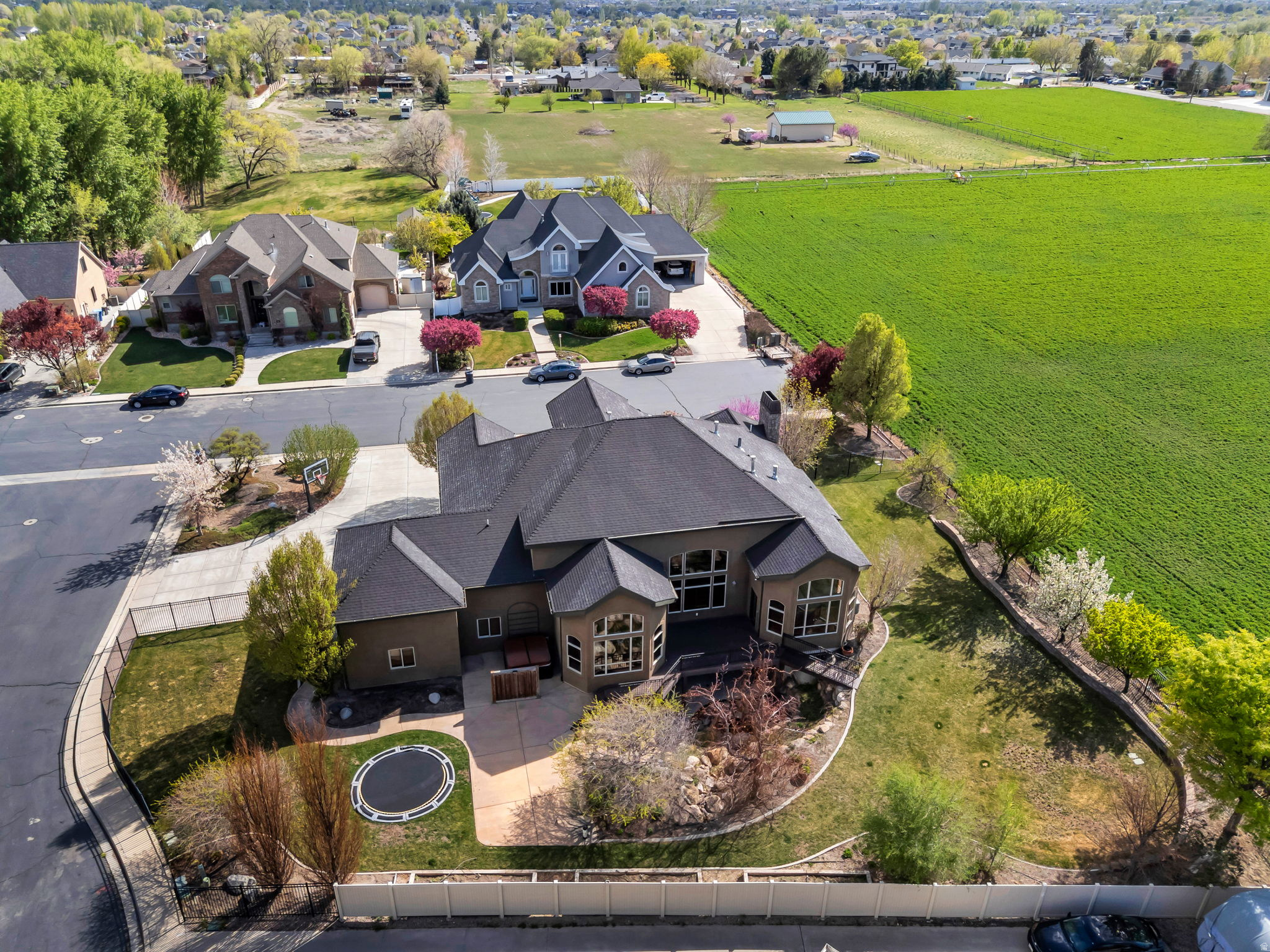 BRYTON ESTATES - Residential