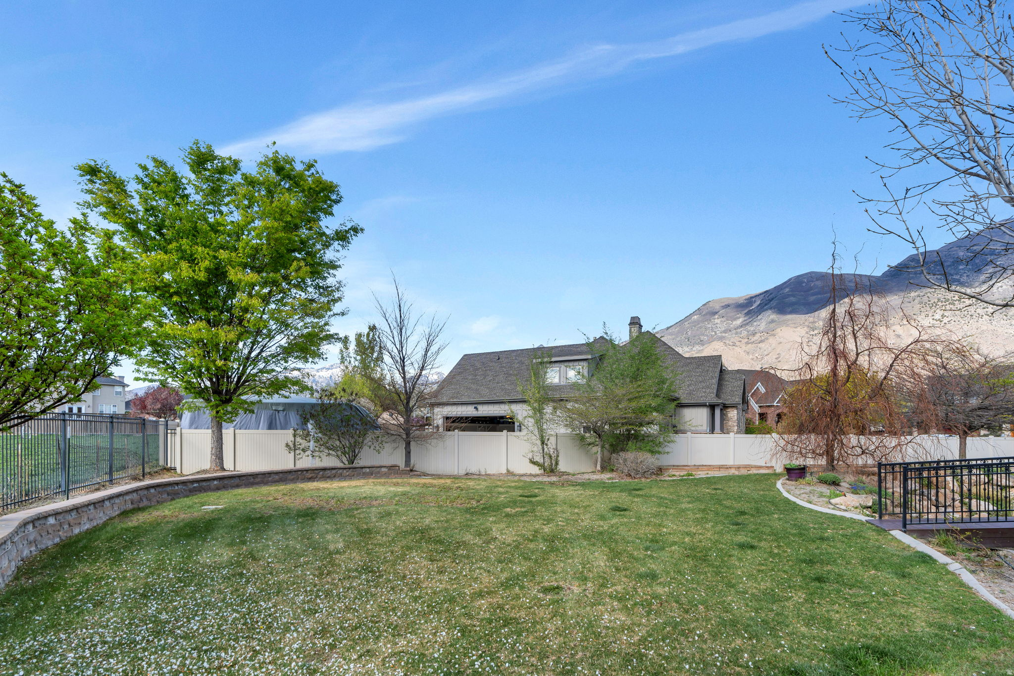 BRYTON ESTATES - Residential