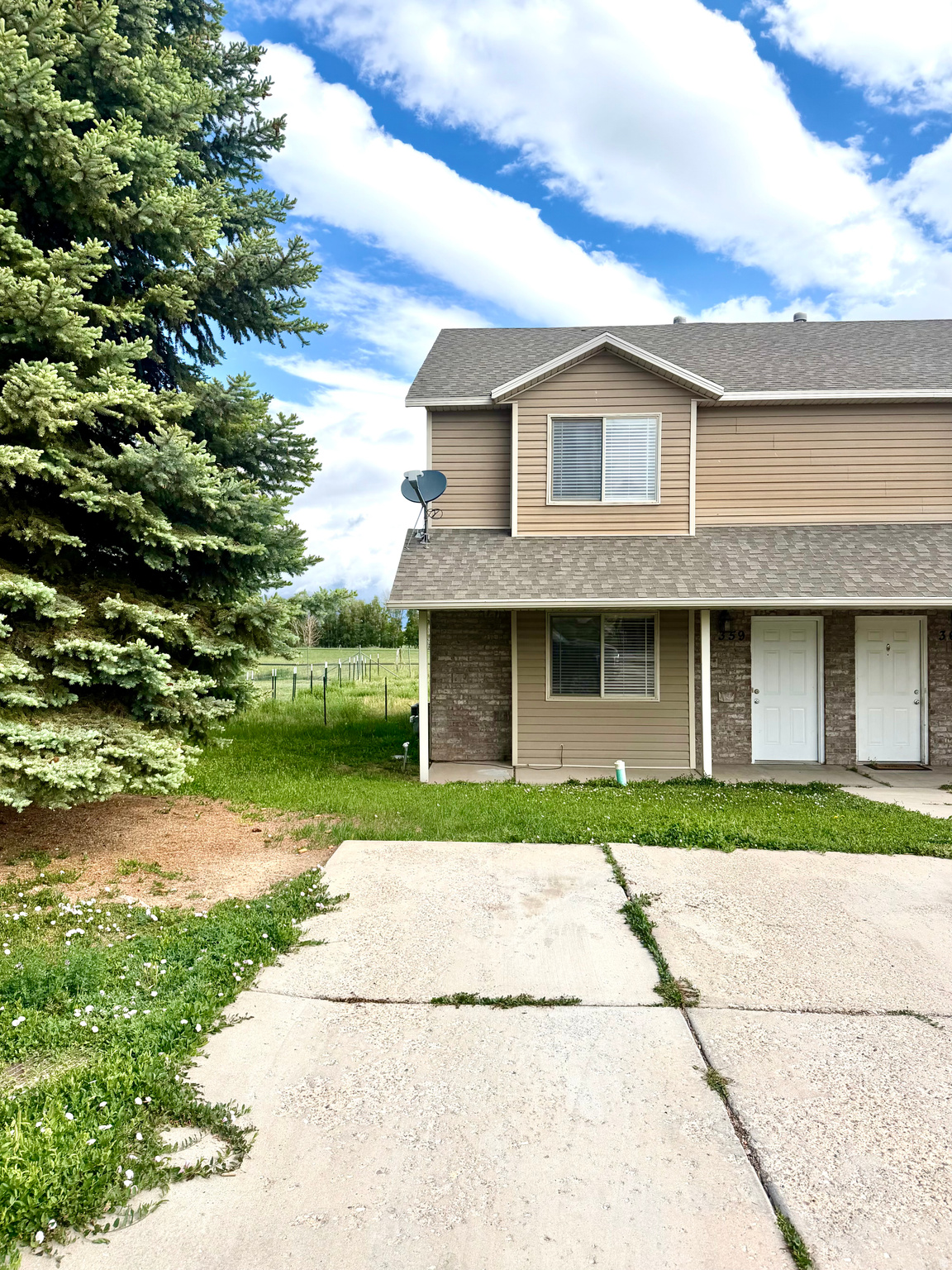 MEADOWBROOK EAST ESTATES - Residential