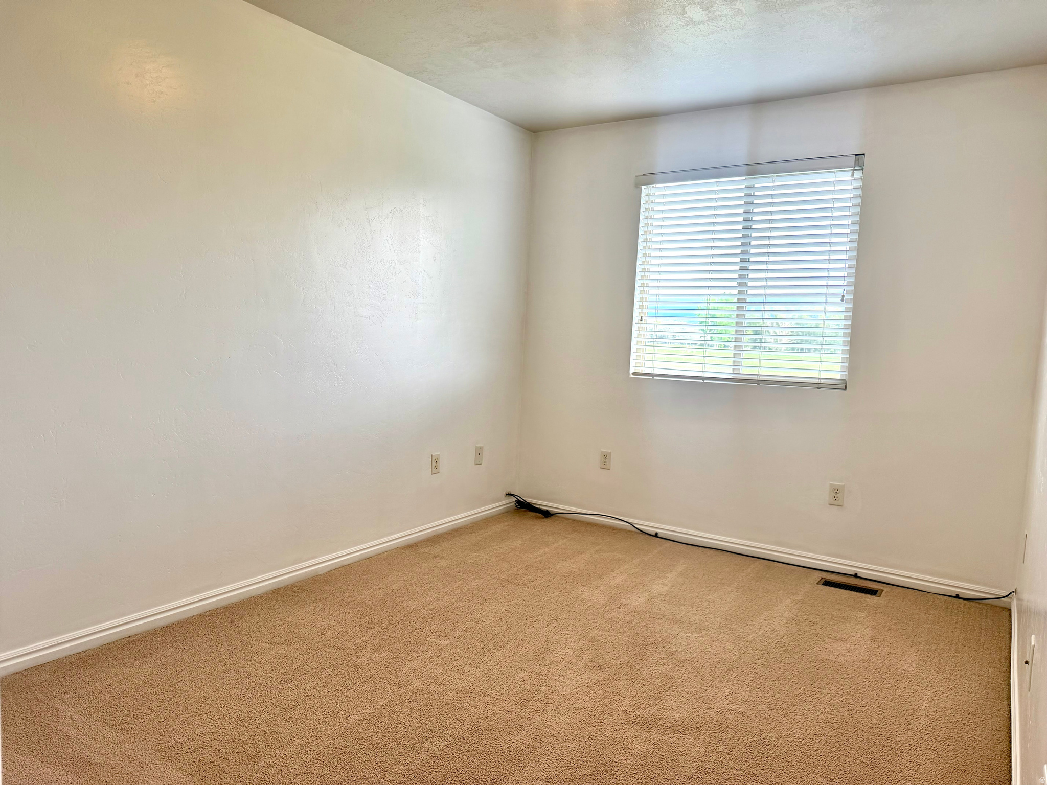 MEADOWBROOK EAST ESTATES - Residential