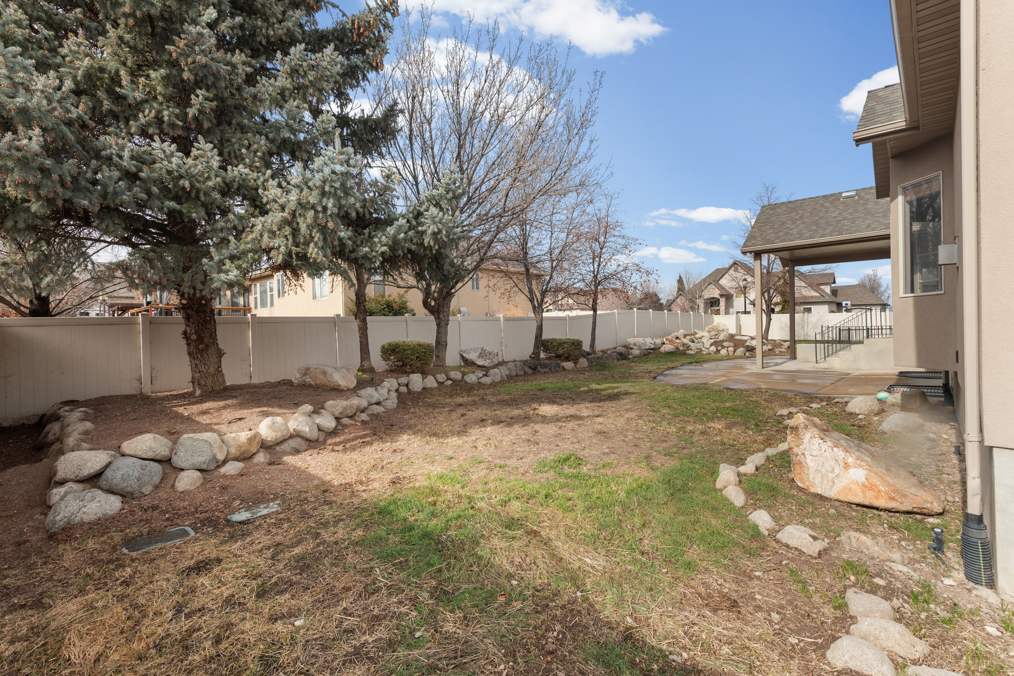 HERITAGE PLACE - Residential