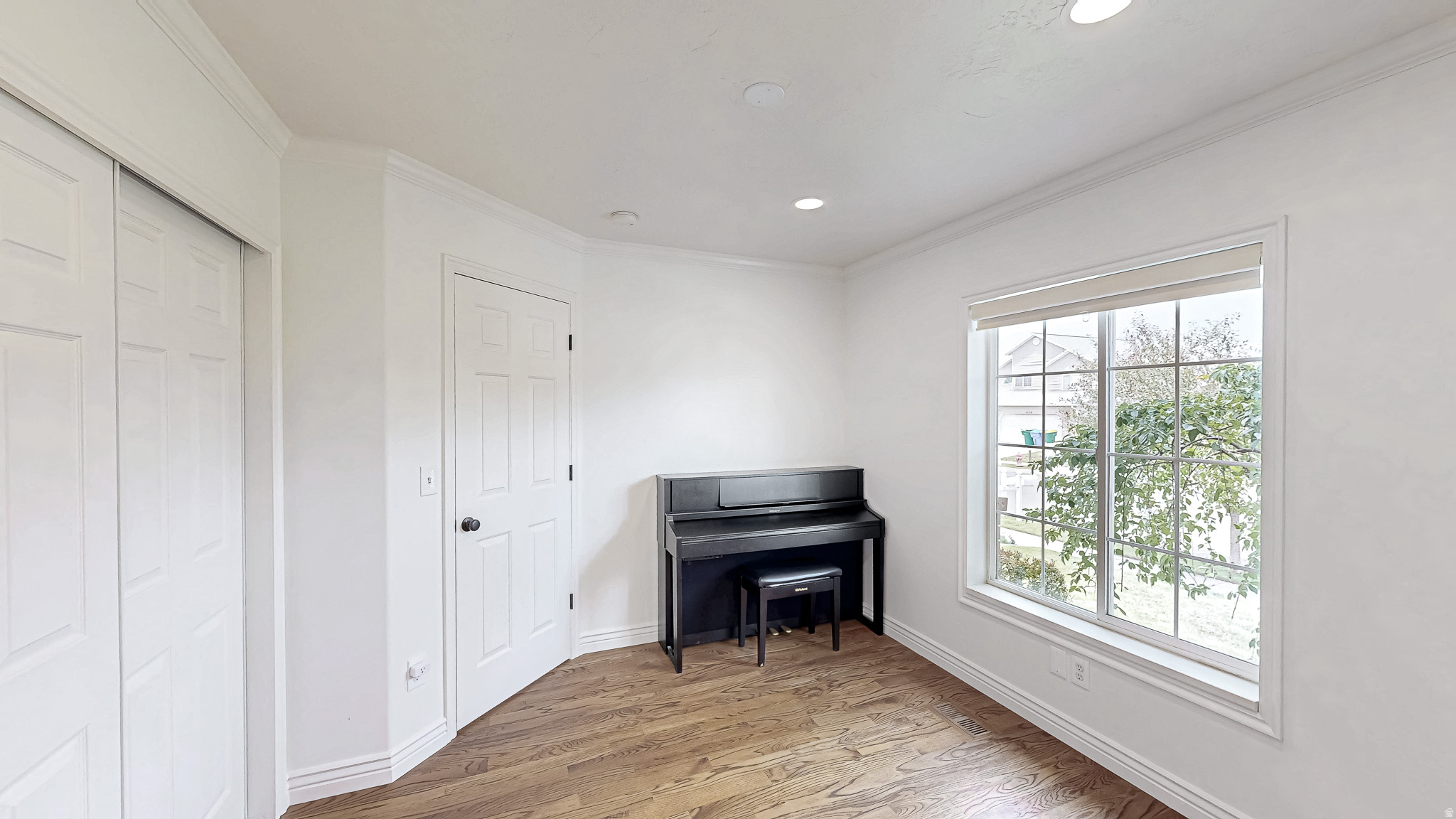 PARKSIDE ESTATES - Residential